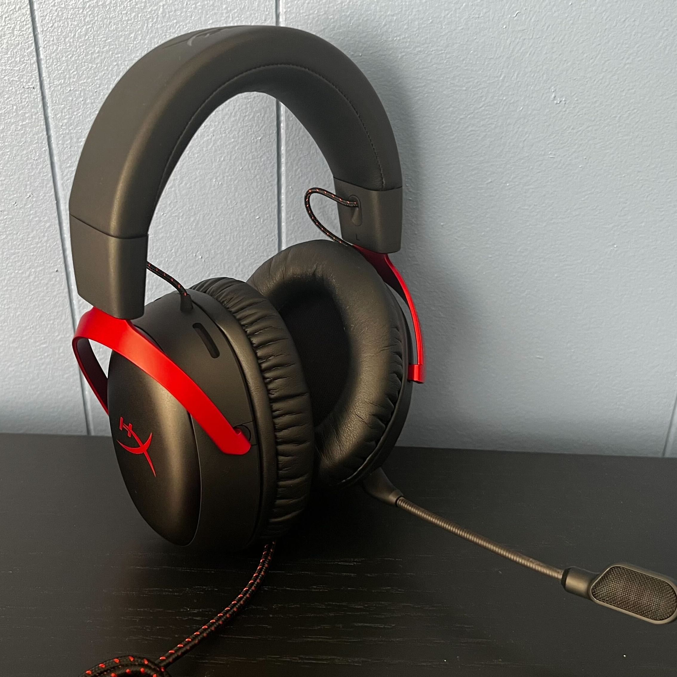 hyperｘCloud　ⅲ HyperX Cloud III - Gaming Headset – HyperX US