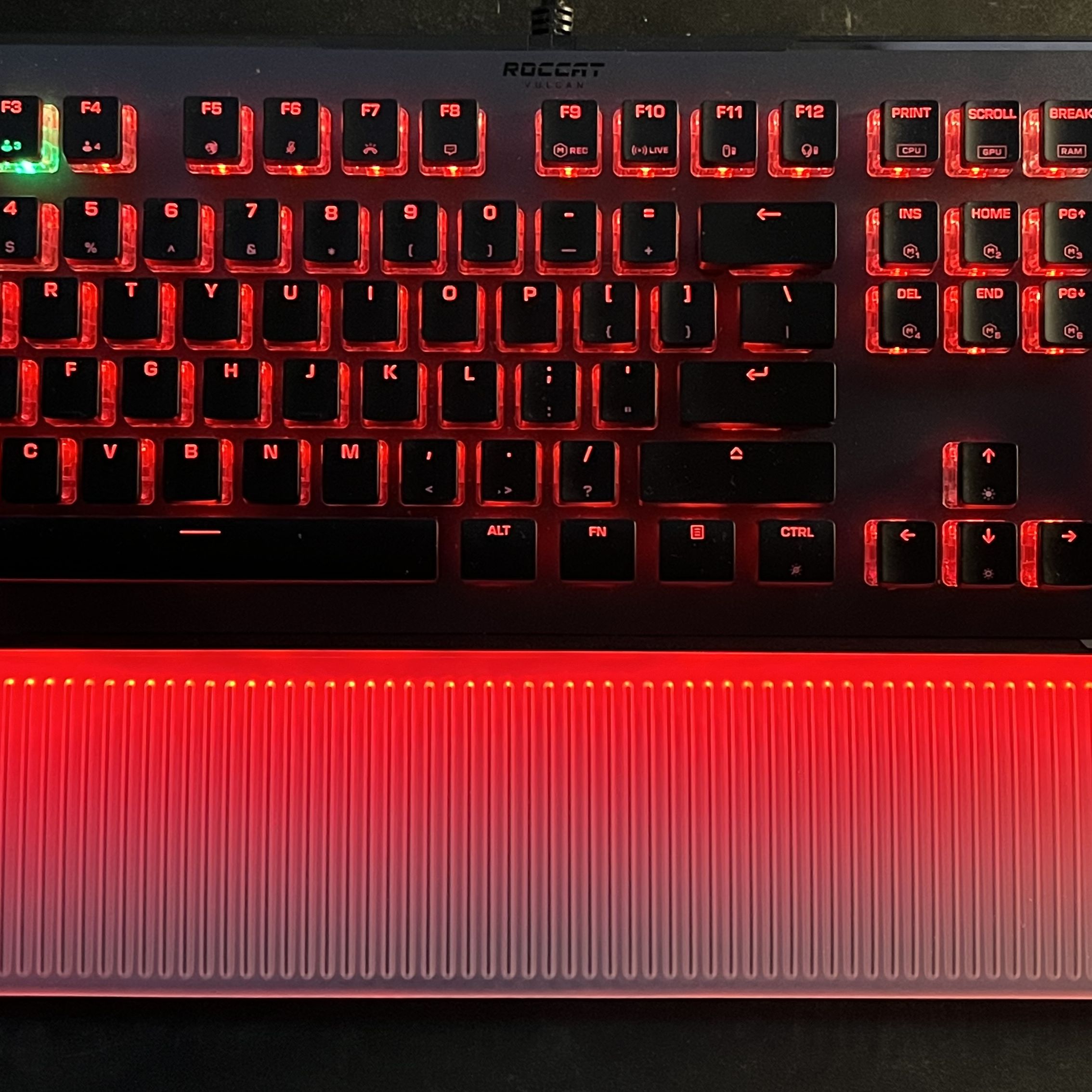 Roccat Vulcan II Max review: one of the best gaming keyboards you