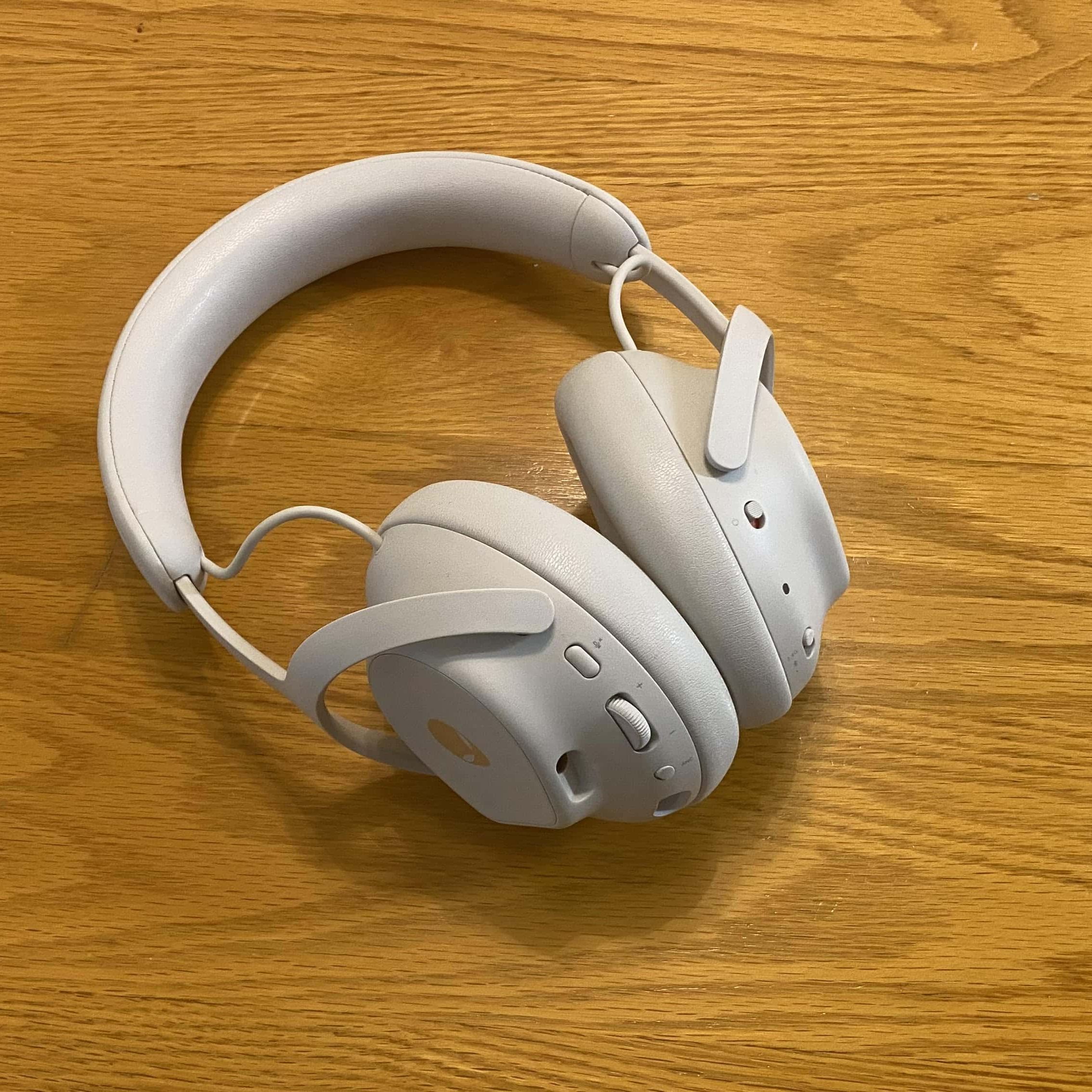 新品 ALIENWARE PRO WIRELESS GAMING HEADSET Alienware Proワイヤレス