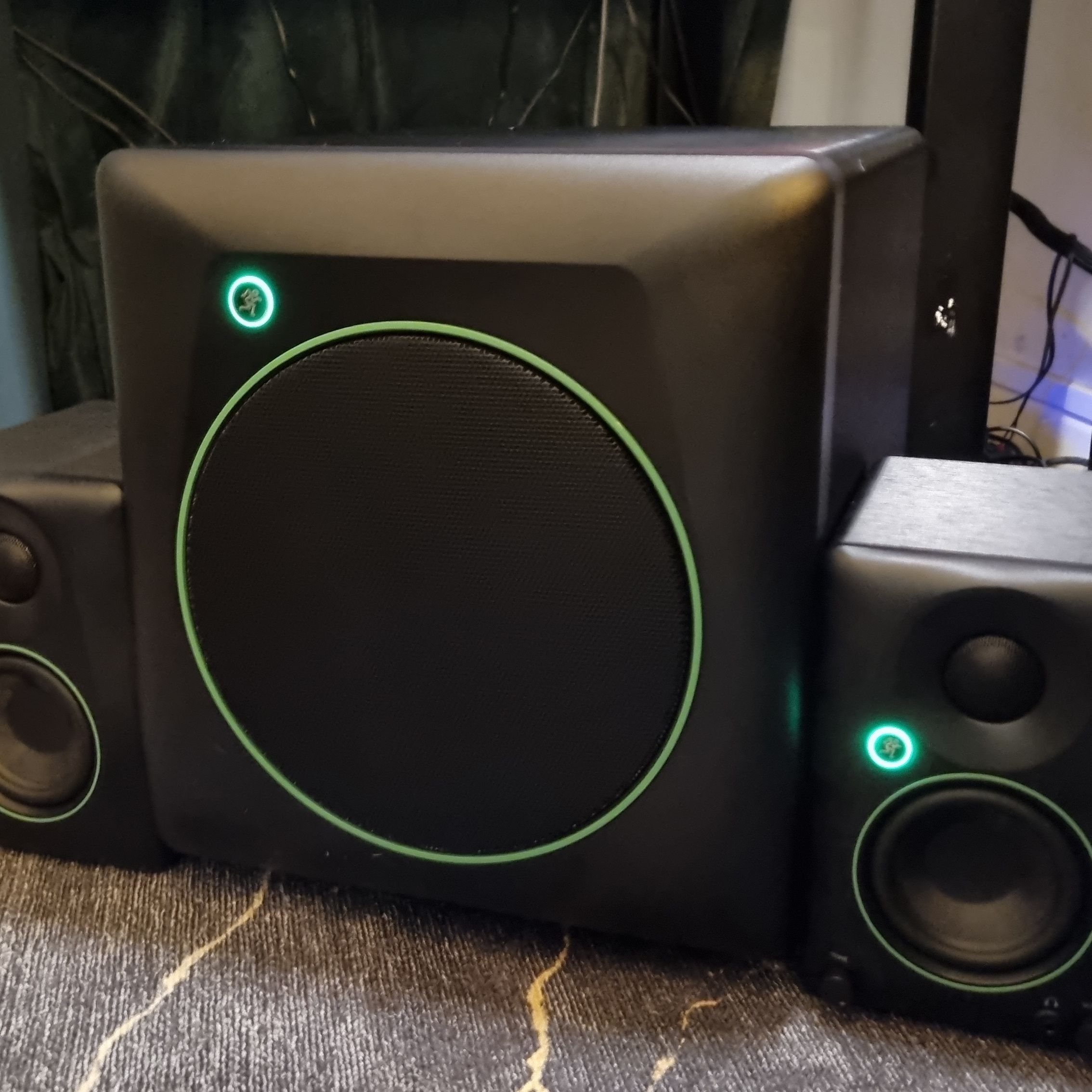 Stereo Buying Guide Studio Monitor Audiosavings Bundle: Pair Of