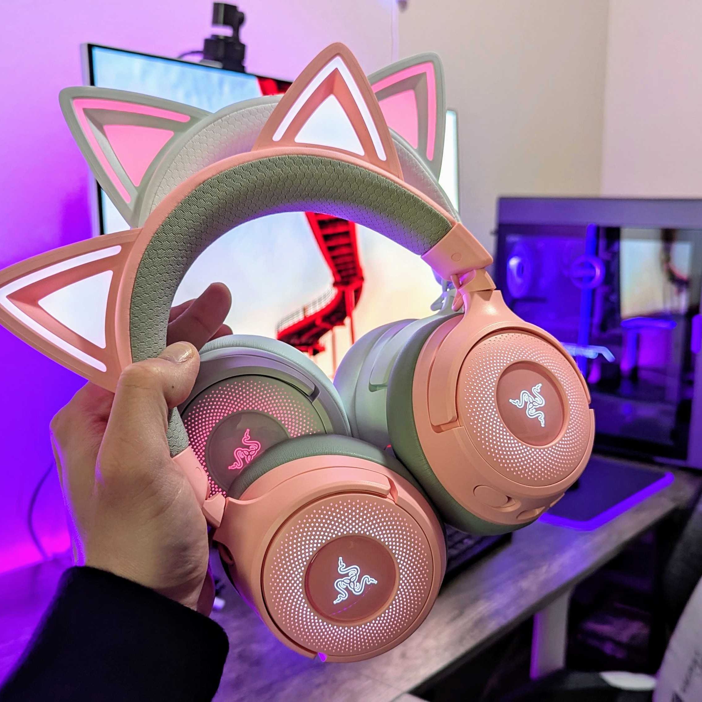 Best features of Razer Kraken Kitty V3 Pro | Windows Central