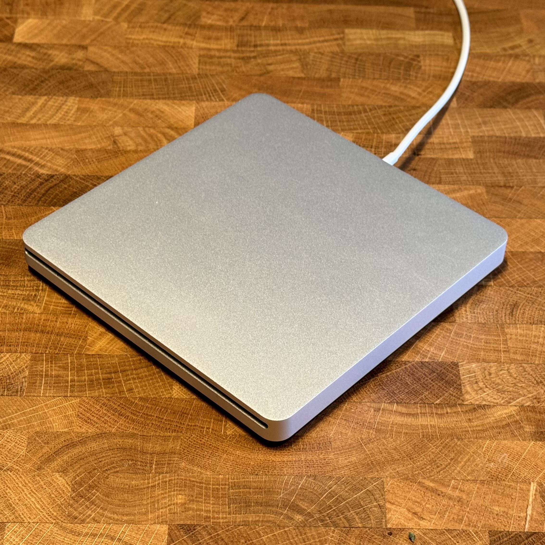 Apple SuperDrive review: A CD/DVD drive 