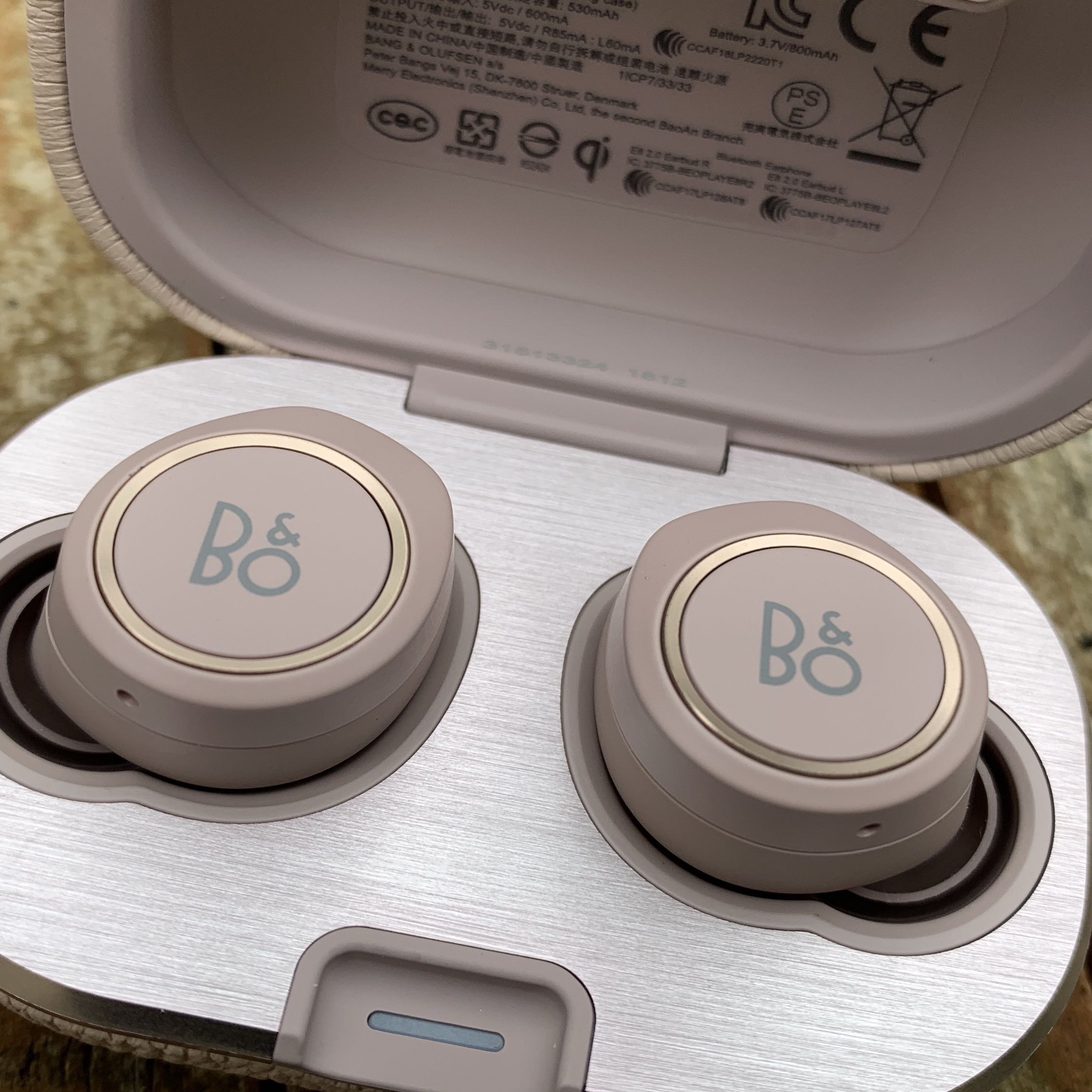 Bang & Olufsen Beoplay E8 2.0 review | TechRadar Bang & Olufsen Beoplay E8 2.0 review | TechRadar
