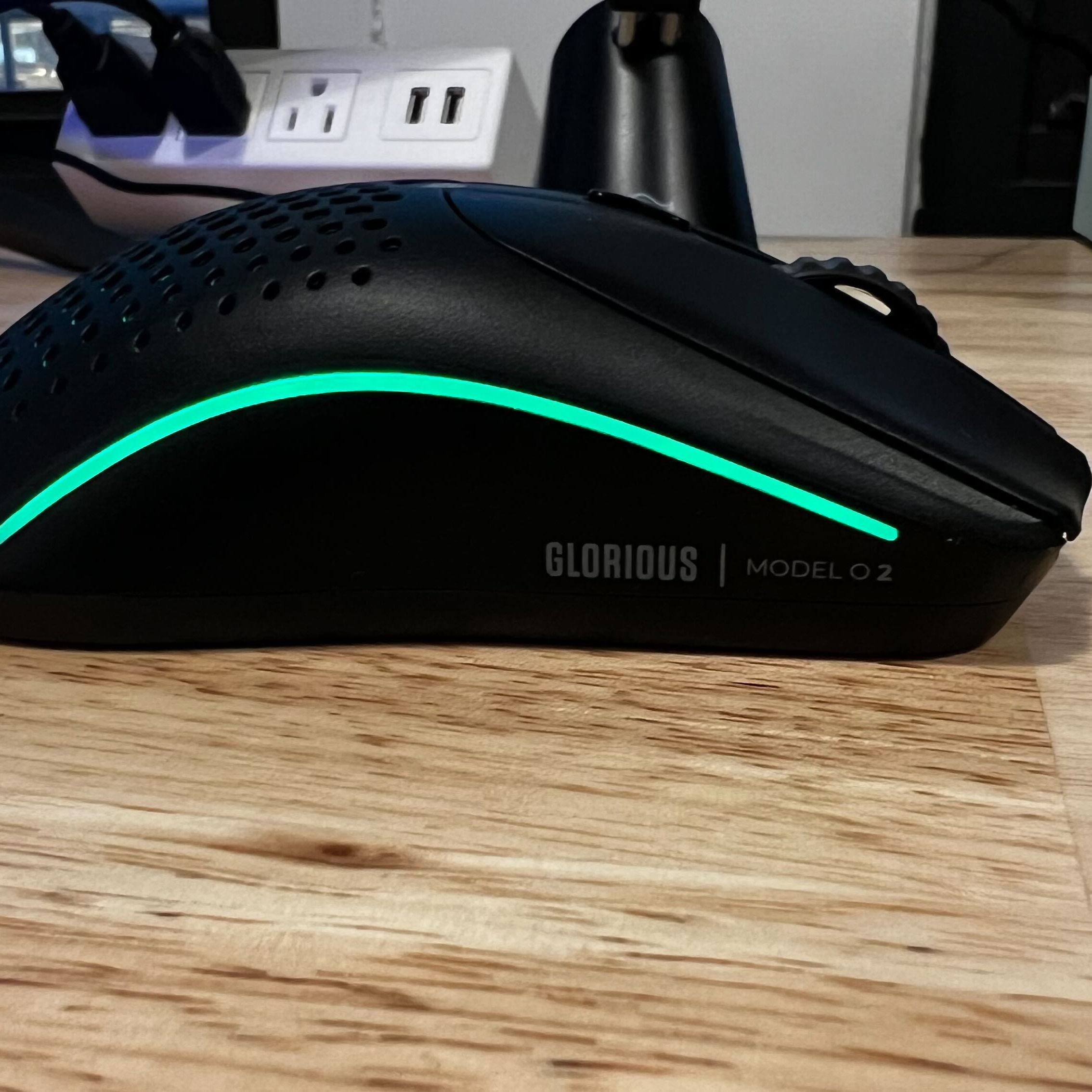Glorious Model O 2 wireless gaming mouse review | PC Gamer