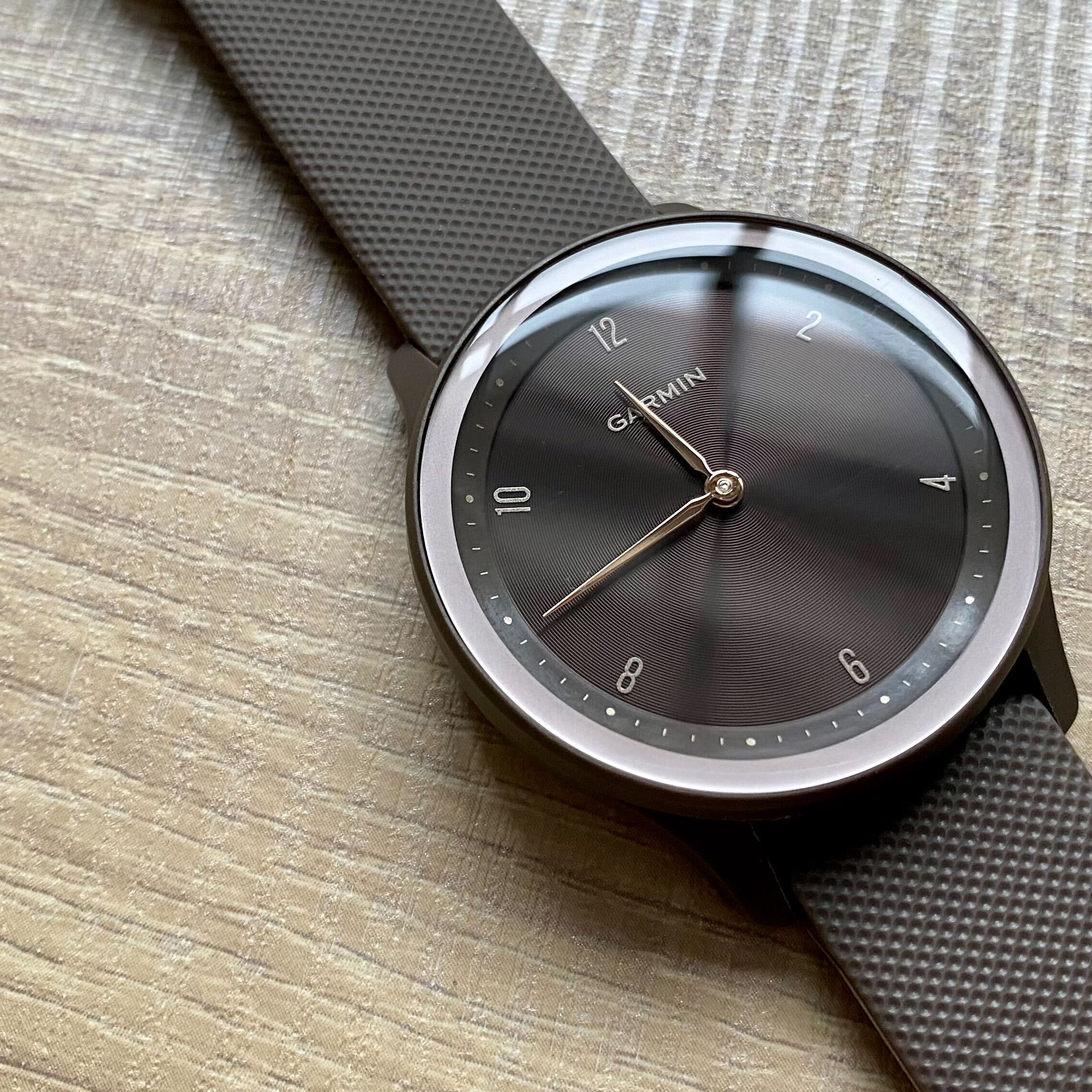 ガーミン vívomove HR BlackSilver leather Garmin vivomove HR Premium Black and Silver Large Size