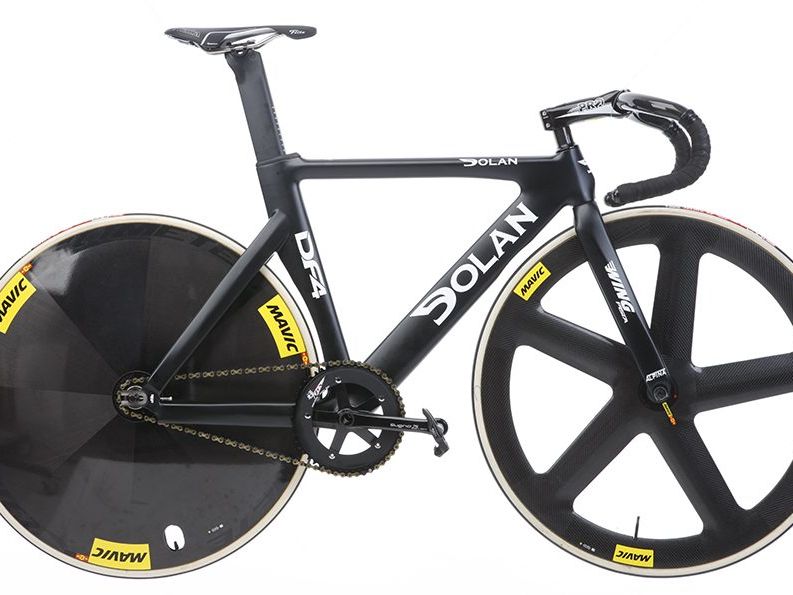 Dolan DF4 Carbon track bike review | Cycling Weekly