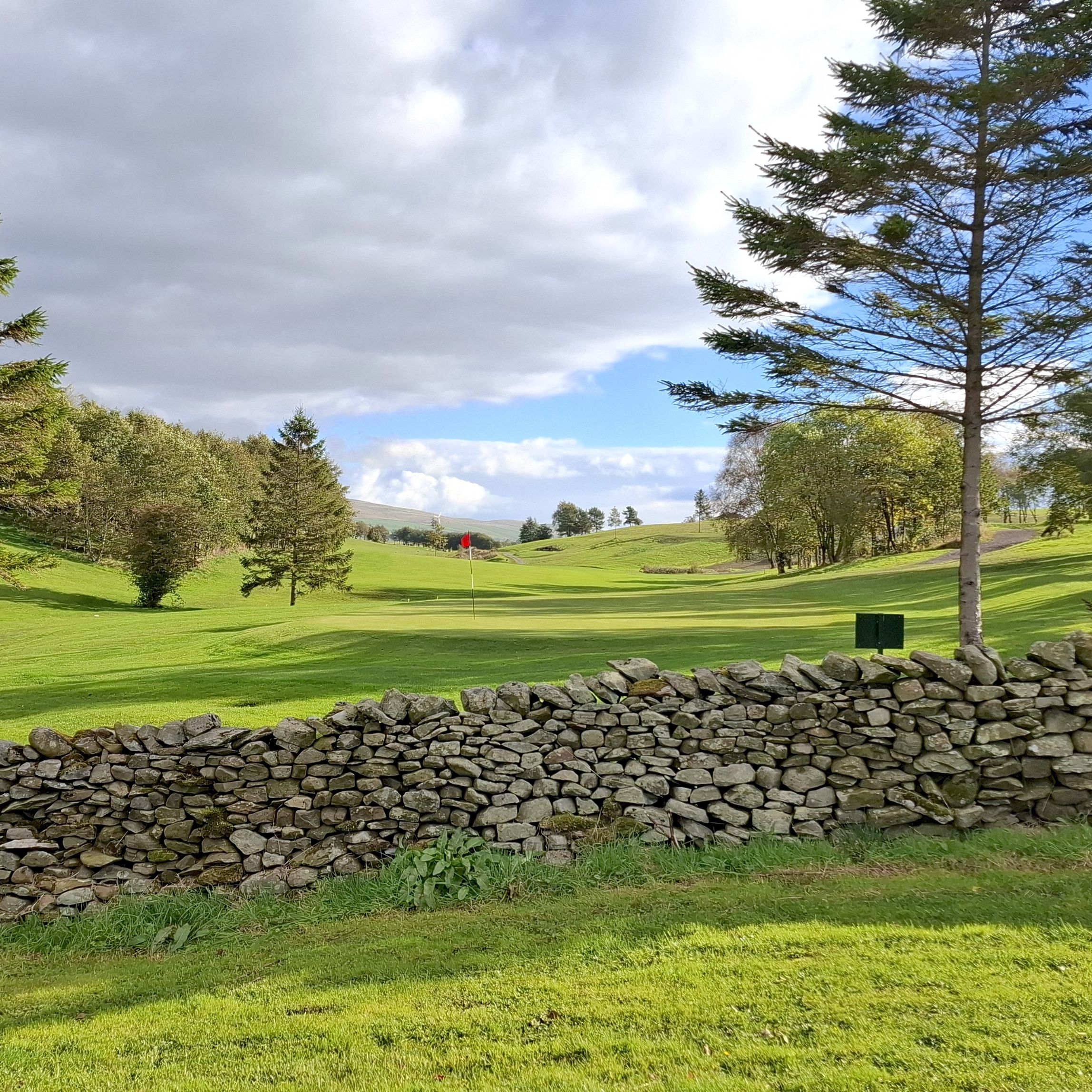 A Pod By The 9th Green Is This Modern Golf Travel At Its Finest
