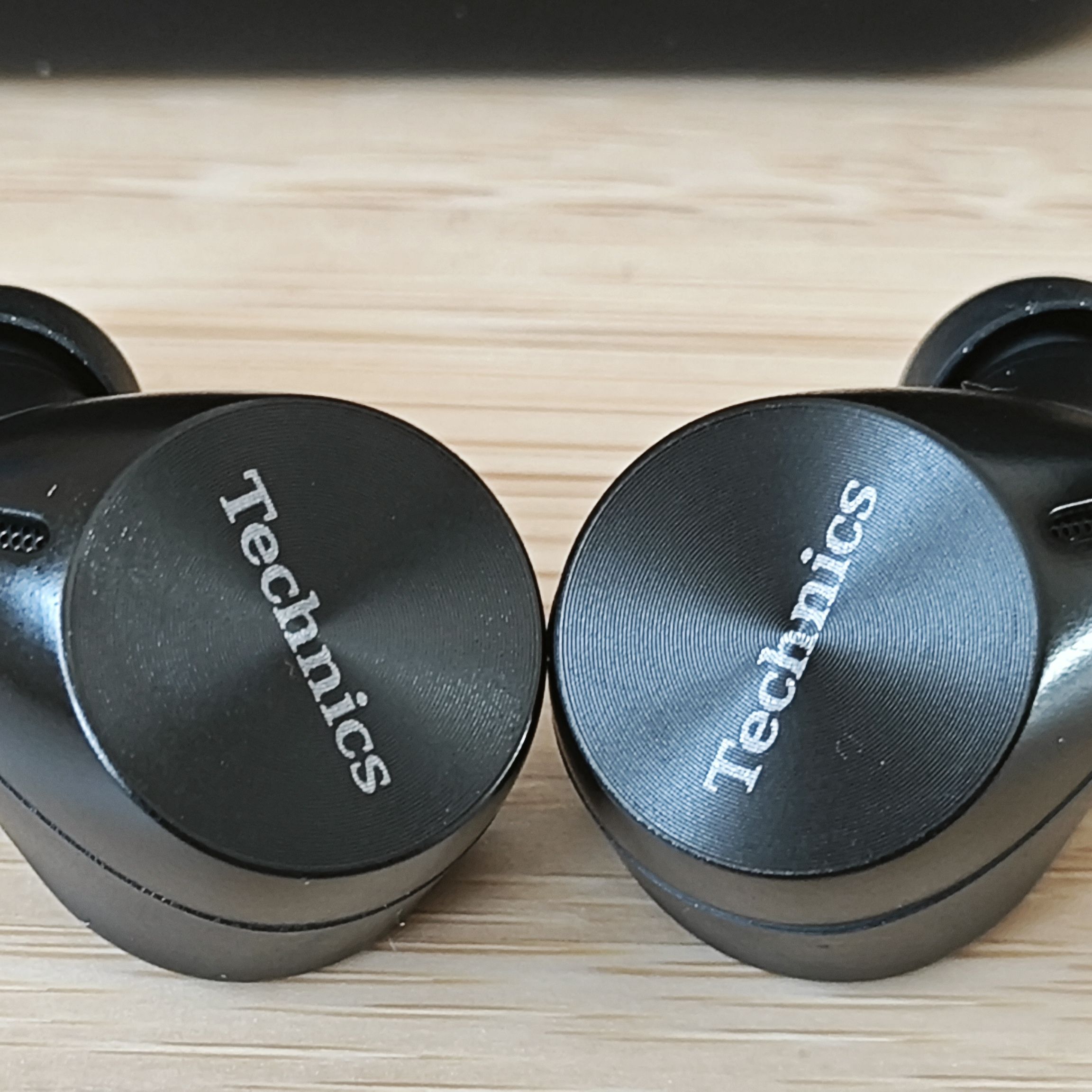 Panasonic Technics EAH-AZ60M2 review: sleek, stylish, very very