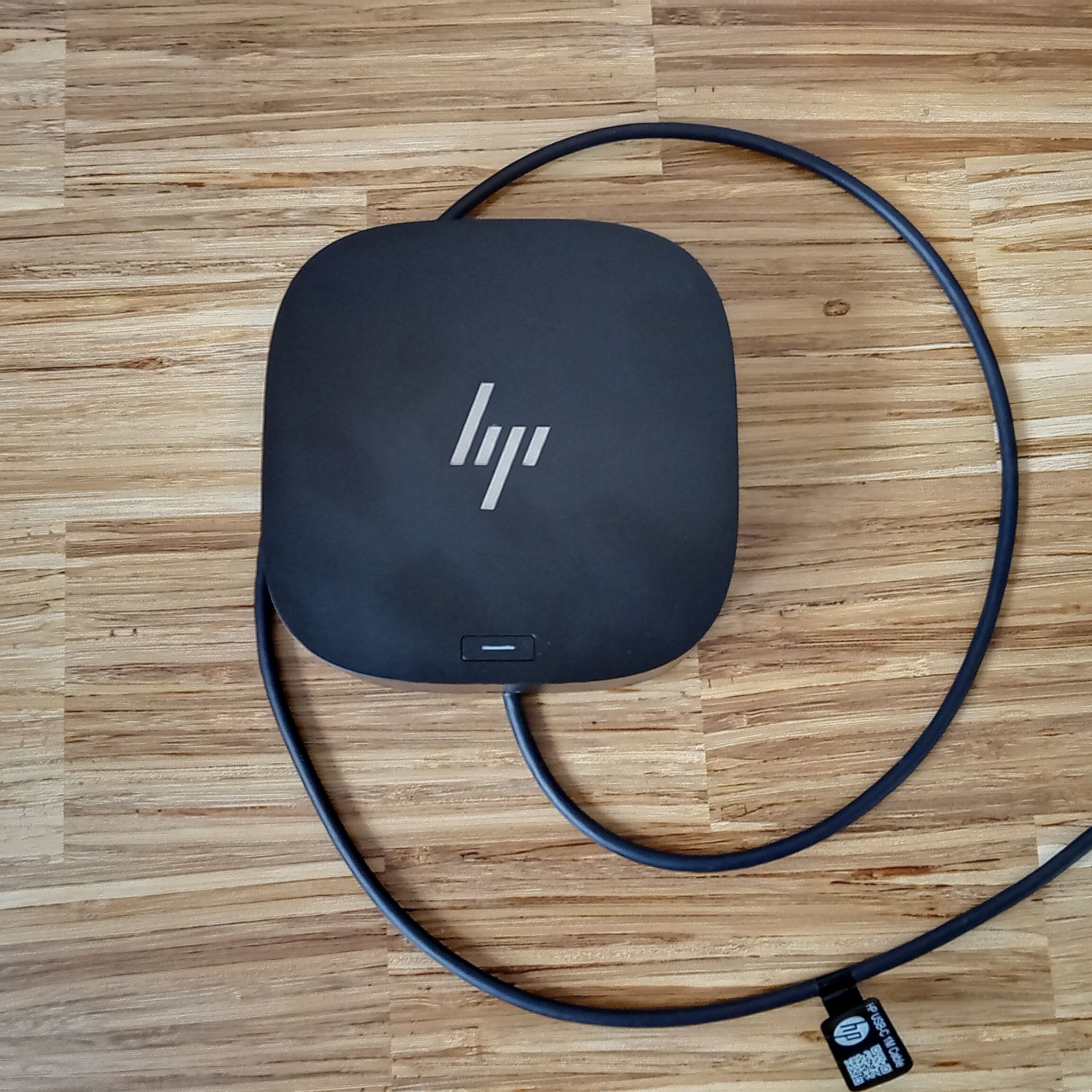 HP USB-C Dock G5 review: links up everything on your desk without