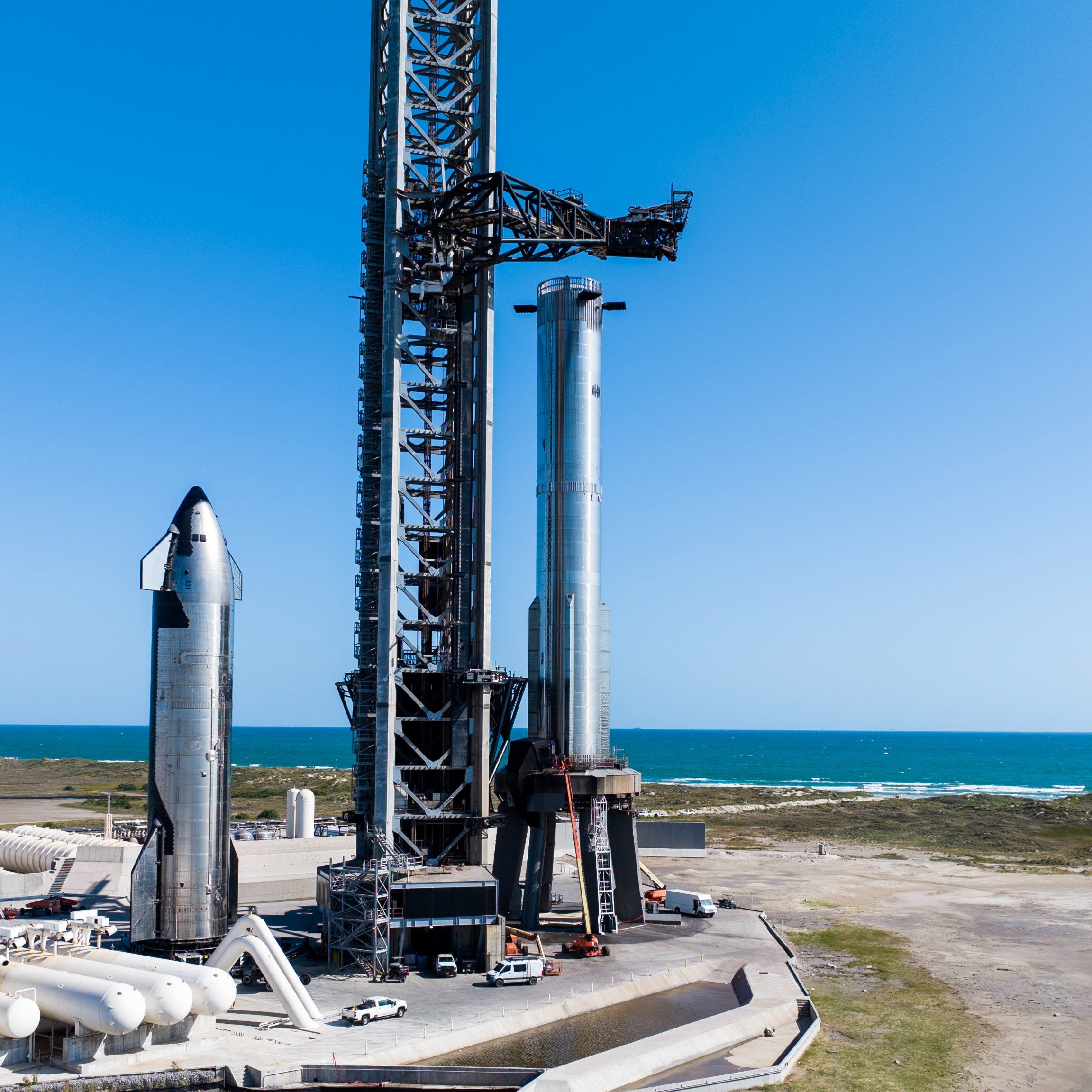 SpaceX rolls Starship Flight 6 Super Heavy rocket to pad ahead of