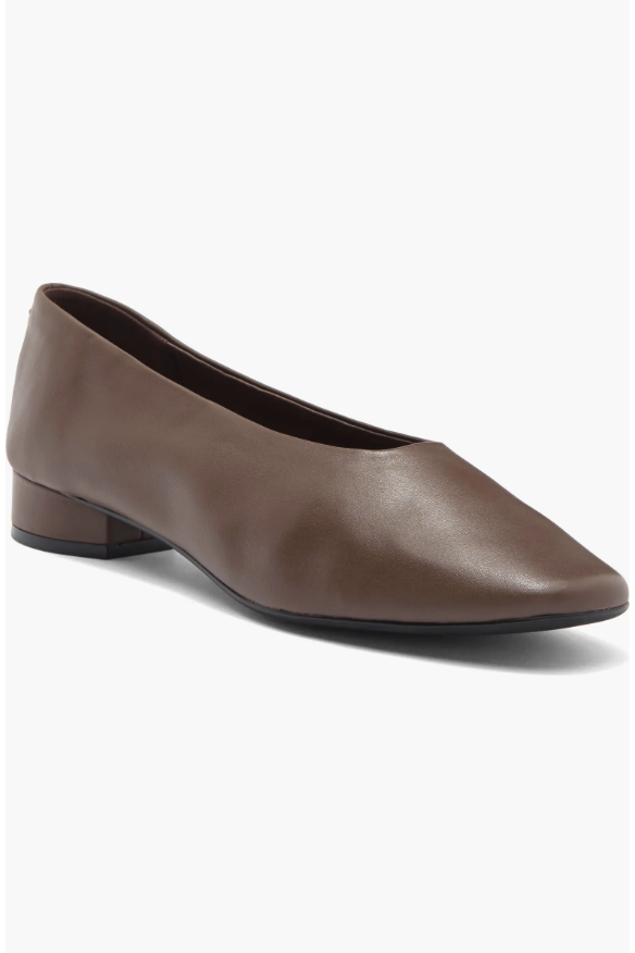 Jeffrey Campbell, Trustee Pump