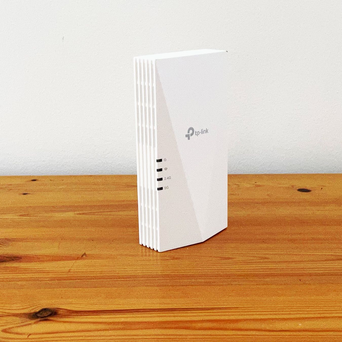 しゅう8724 TP-Link RE700X/A Amazon.com: TP-Link AX3000 WiFi 6 Range Extender Internet