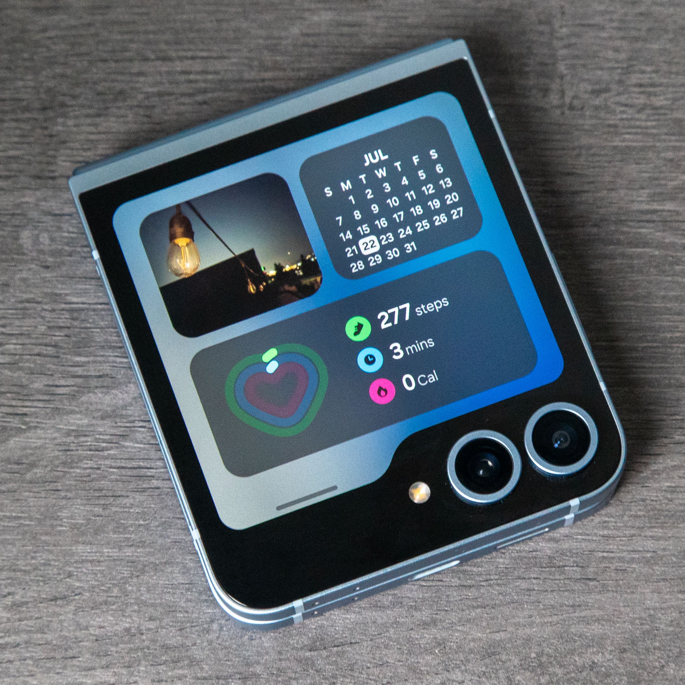 ミュージック GALAXY Trio of Galaxies Mix It Up - NASA Science