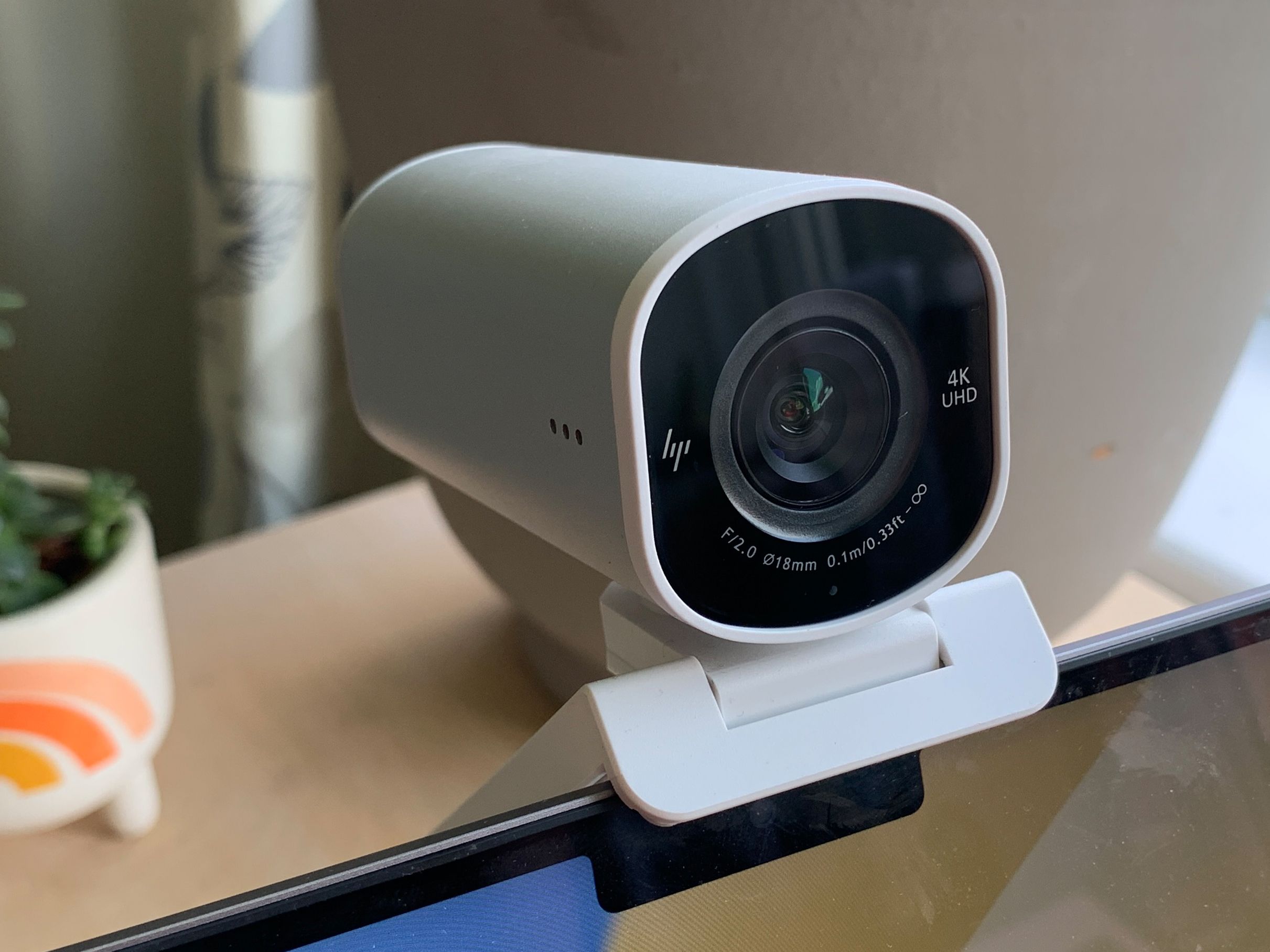 HP 960 4K Streaming Webcam: premium results for a premium price