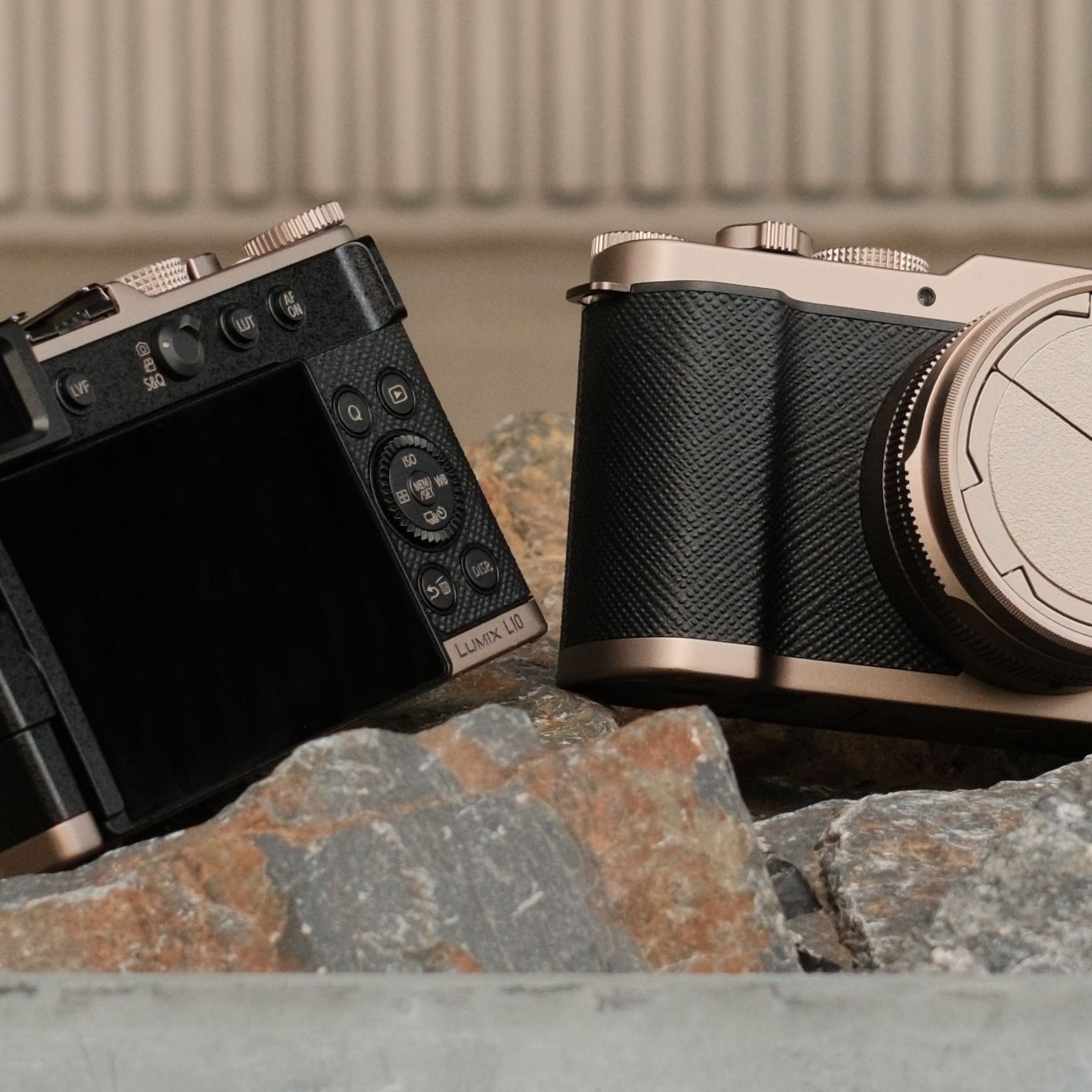 Panasonic Lumix L10 review: a stylish compact that finally gives a