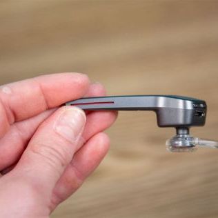 Plantronics Voyager 3200 review | Top Ten Reviews