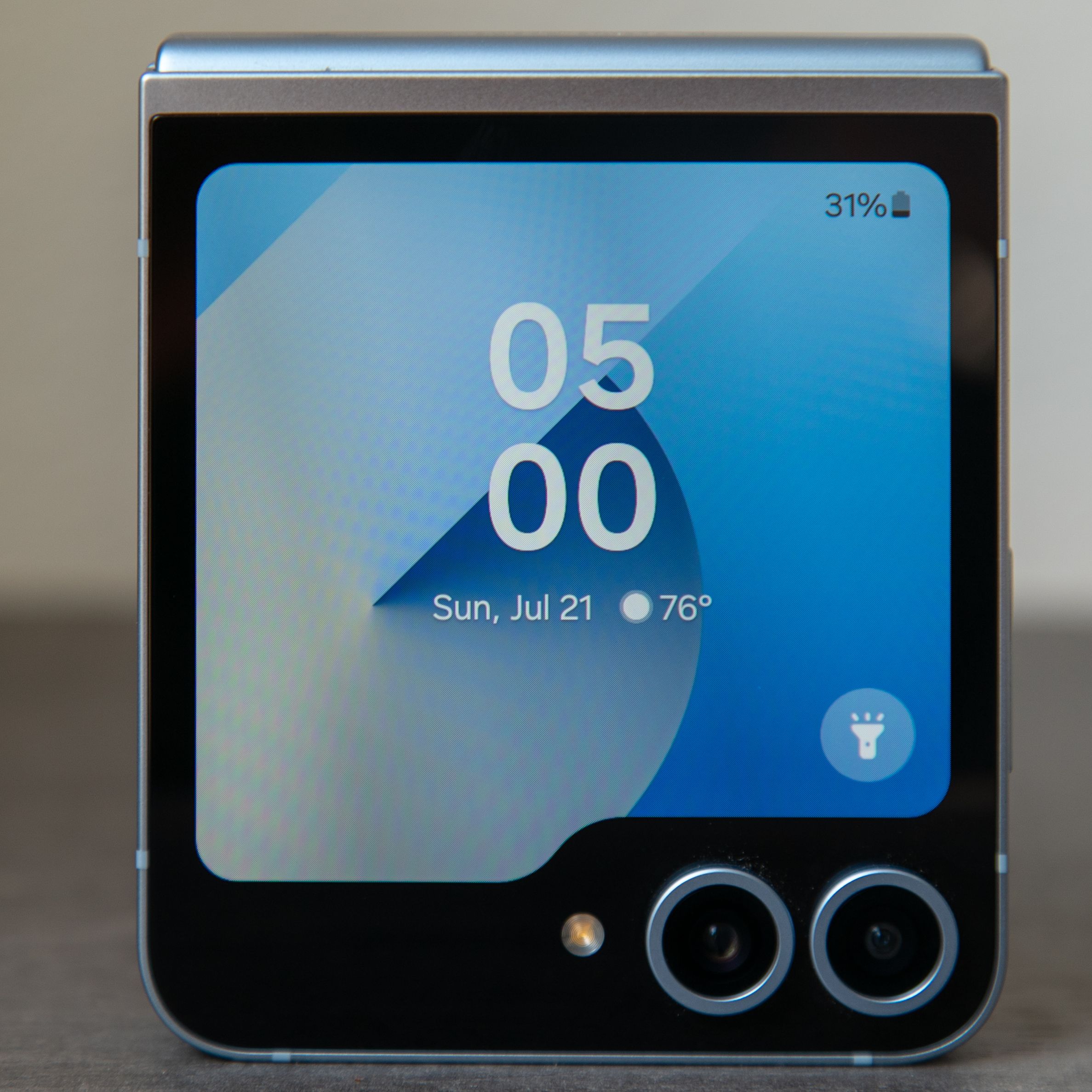 A packed Samsung leak talks foldable storage, Galaxy Watch 8