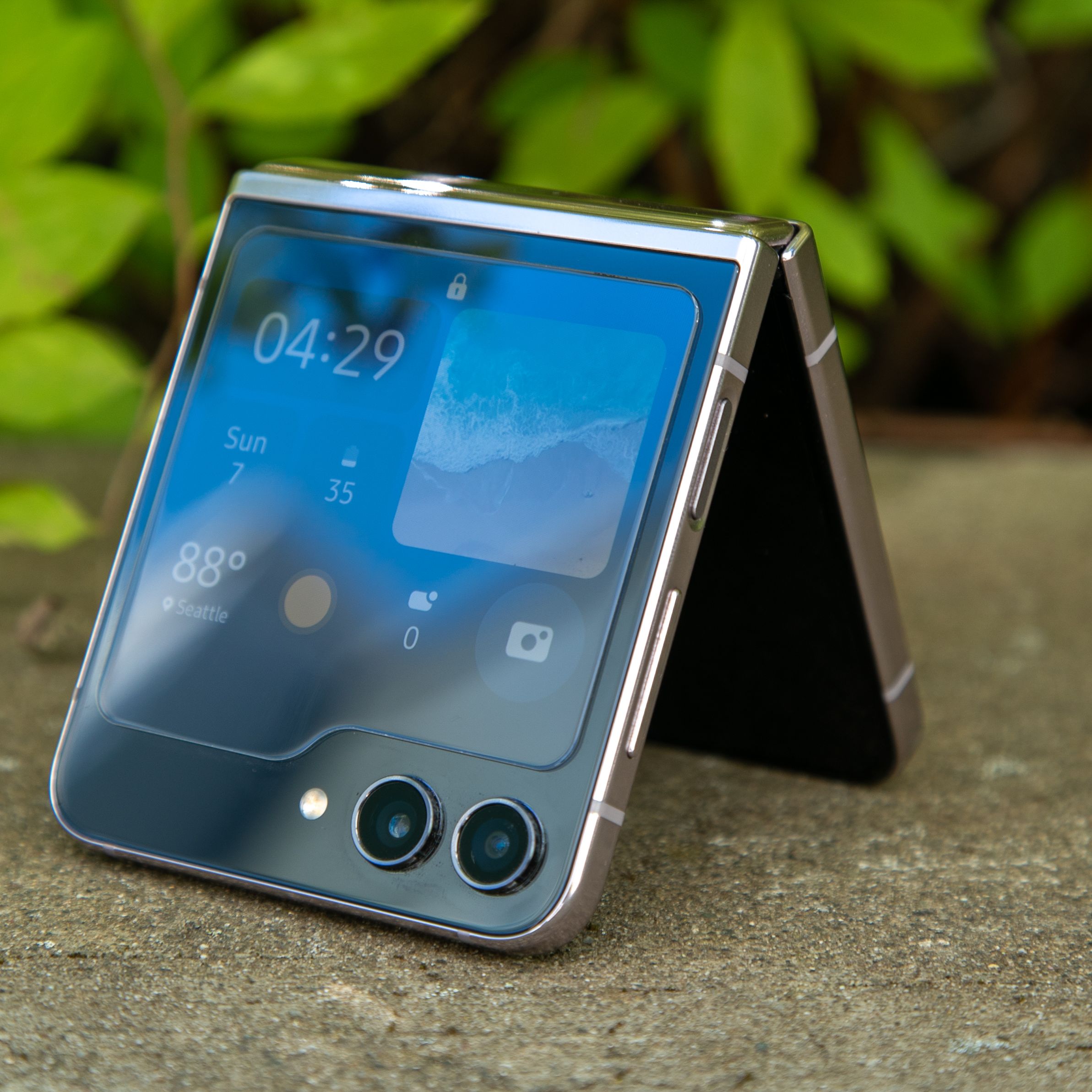 Samsung's Certified Re-Newed program will now give you a Galaxy Z