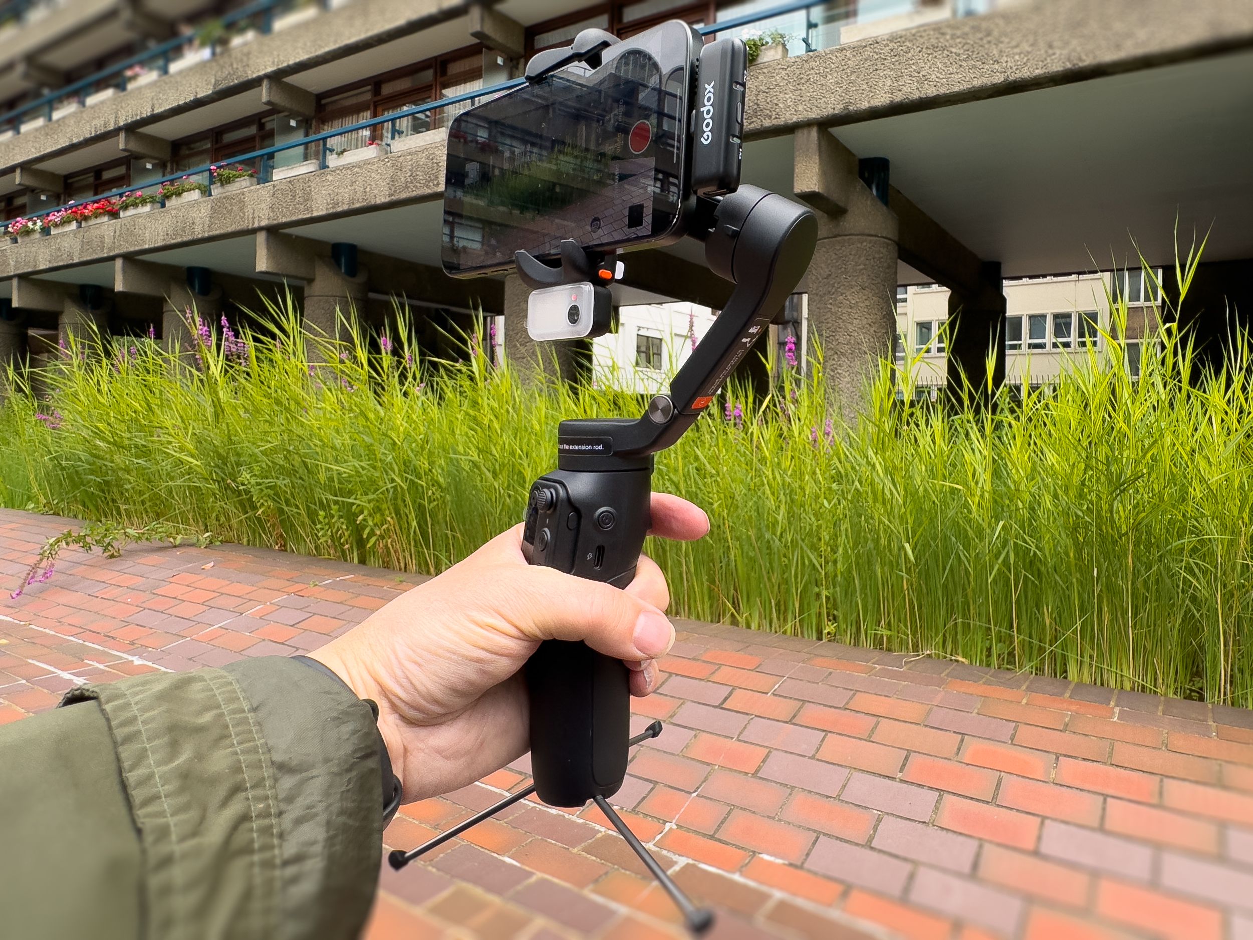 新品未開封　hahem iSteady V3 スタビライザー Amazon.com: hohem iSteady V3 Gimbal Stabilizer for iPhone, 3-Axis