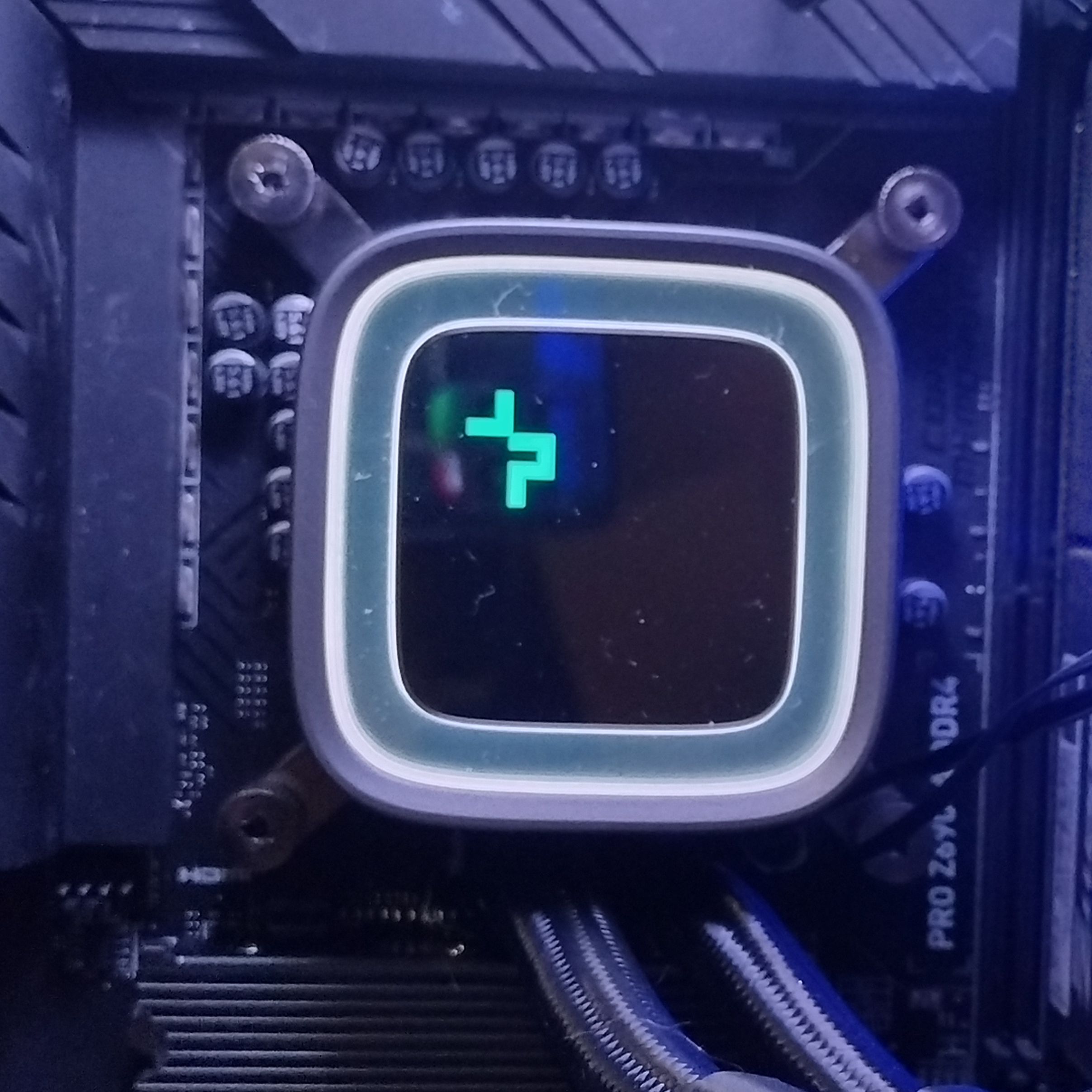 DeepCool LS320 Review: Small Size, Medium Bite | Tom's Hardware