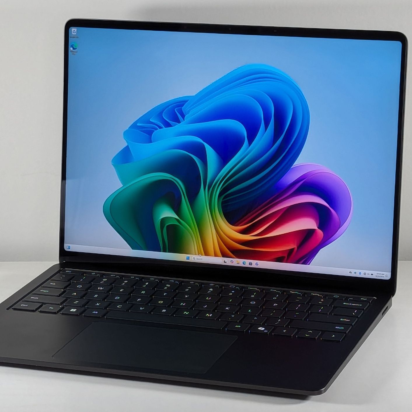 Microsoft Surface Laptop 7th Edition review: Doesn't quite bite