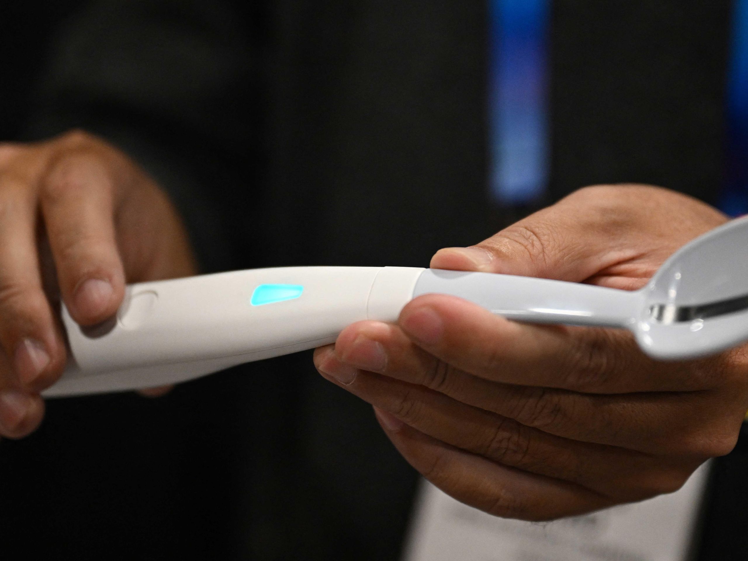 新品未使用品　KIRIN Electric Salt Spoon CES 2025: Kirin's Electric Salt Spoon is the most bizarre exhibit