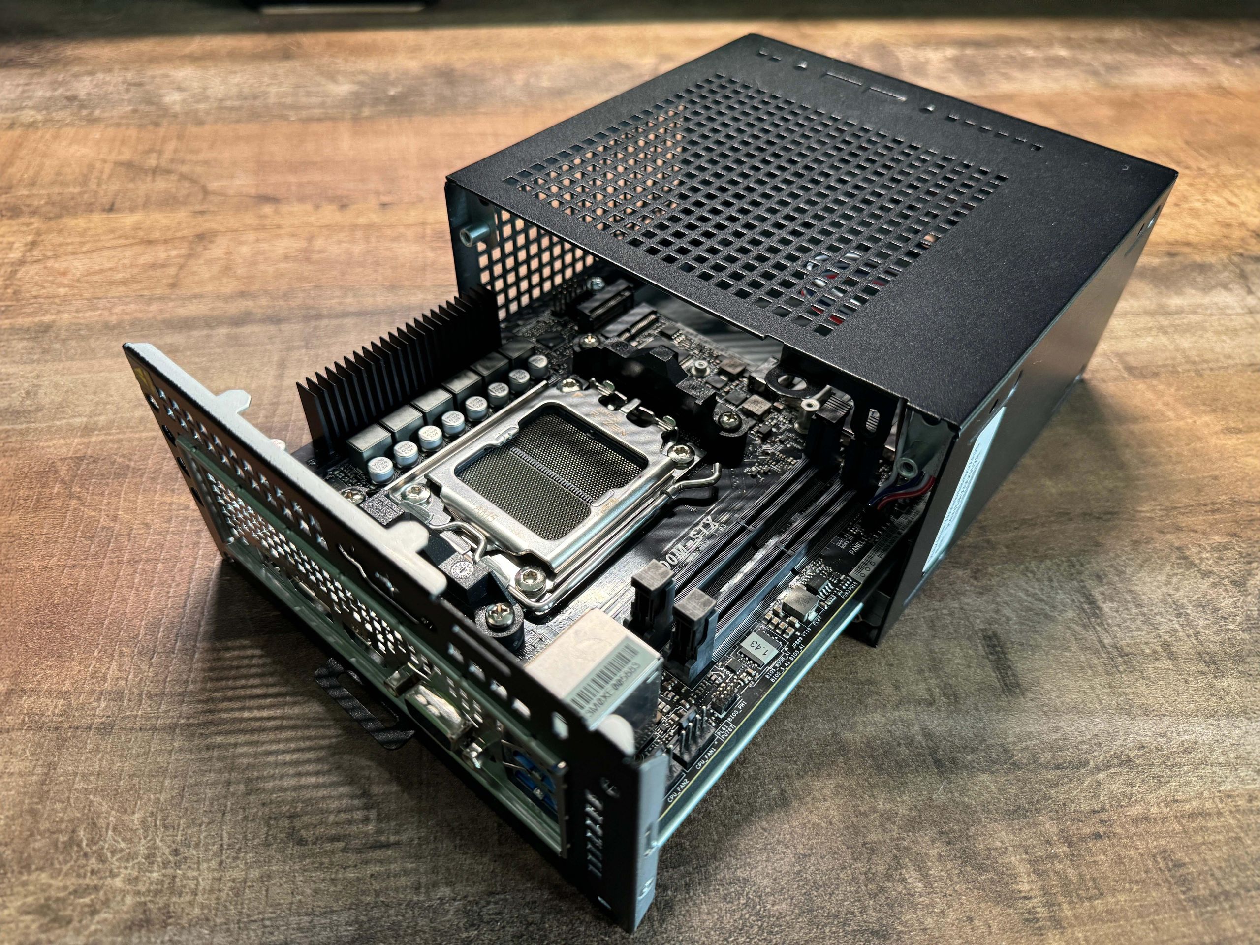 ASRock DeskMini X600 review | PC Gamer