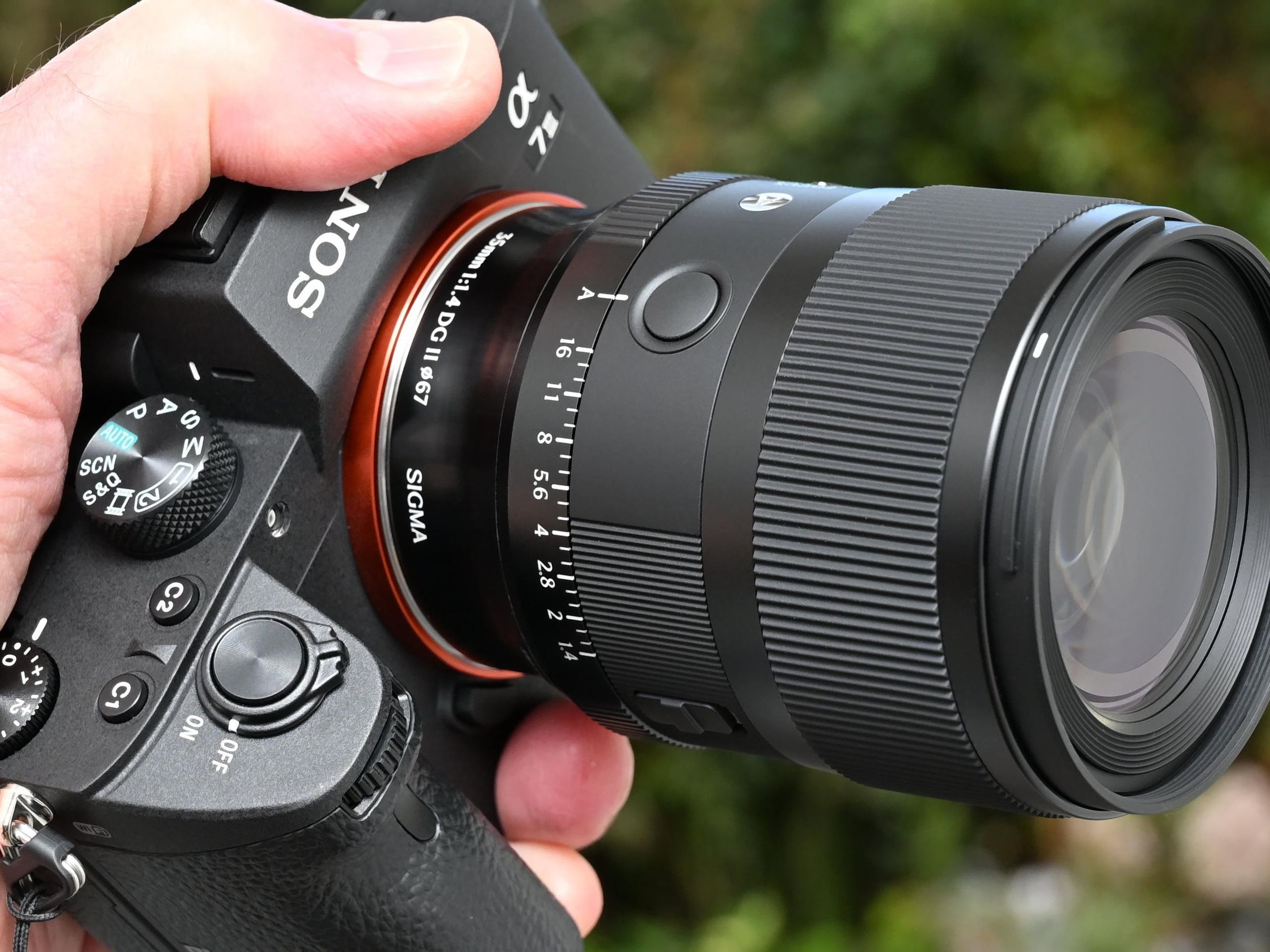 Sigma 35mm f/1.4 DG II Art review: a revamped lens with an
