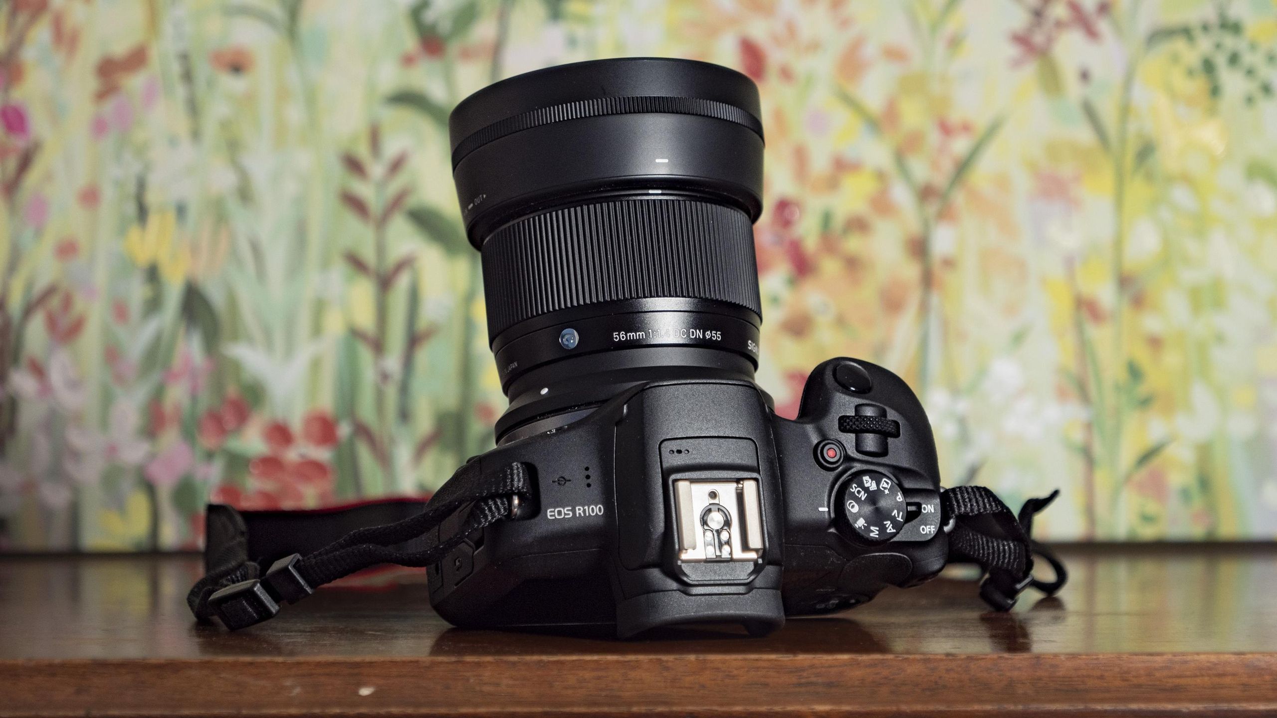 【良品】SIGMA 56mm F1.4 DC DN Contemporary 56mm F1.4 DC DN | LENSES | Sigma
