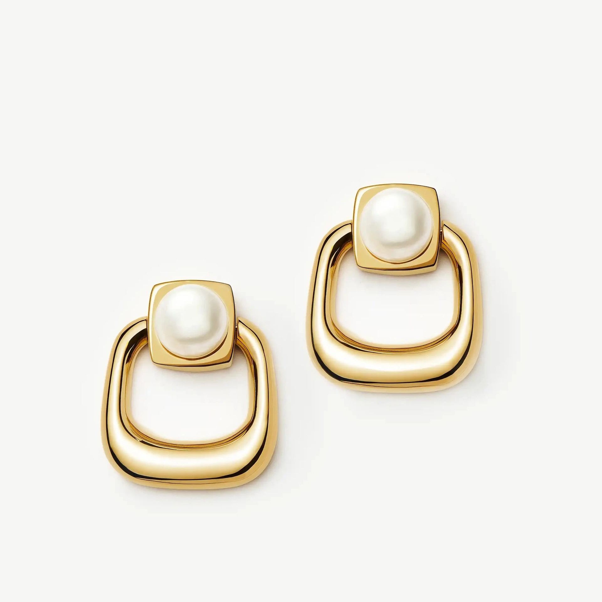 Button Pearl Statement Stud Earrings | 18ct Gold Plated/pearl - 18ct Gold Plated/pearl