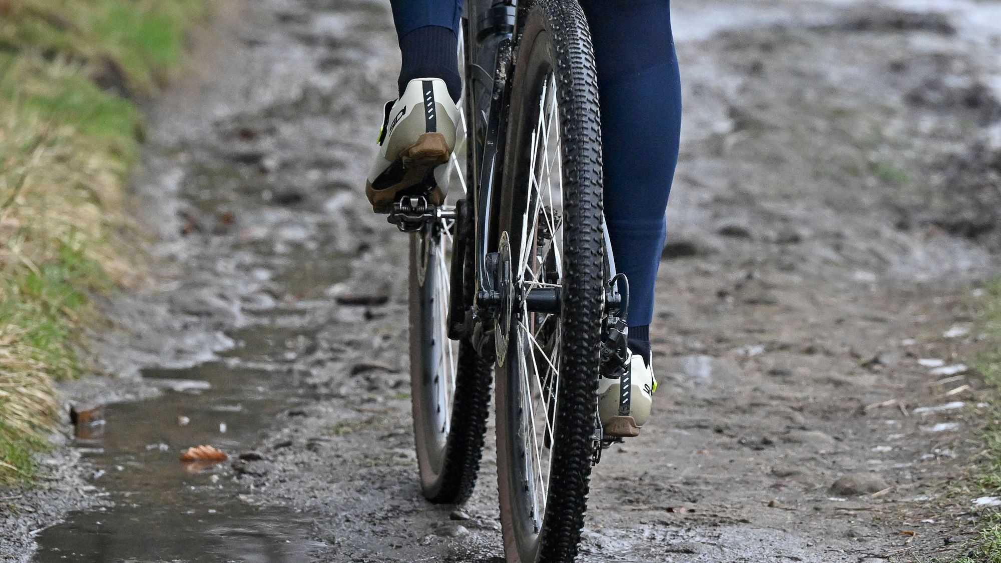 Pédales BMX V BIKE acier filetage 1/2 (M12) - Partie cycle vélo sur La Bécanerie