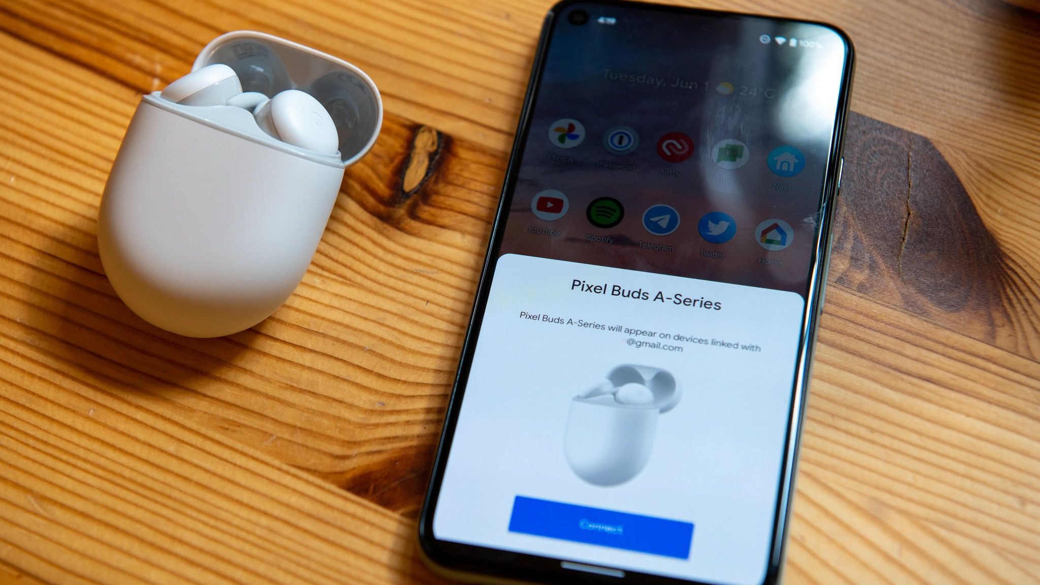 Google Pixel - 新品　未開封　Google Pixel Buds A-Series Replacement Parts Google Pixel Buds A-Series (White