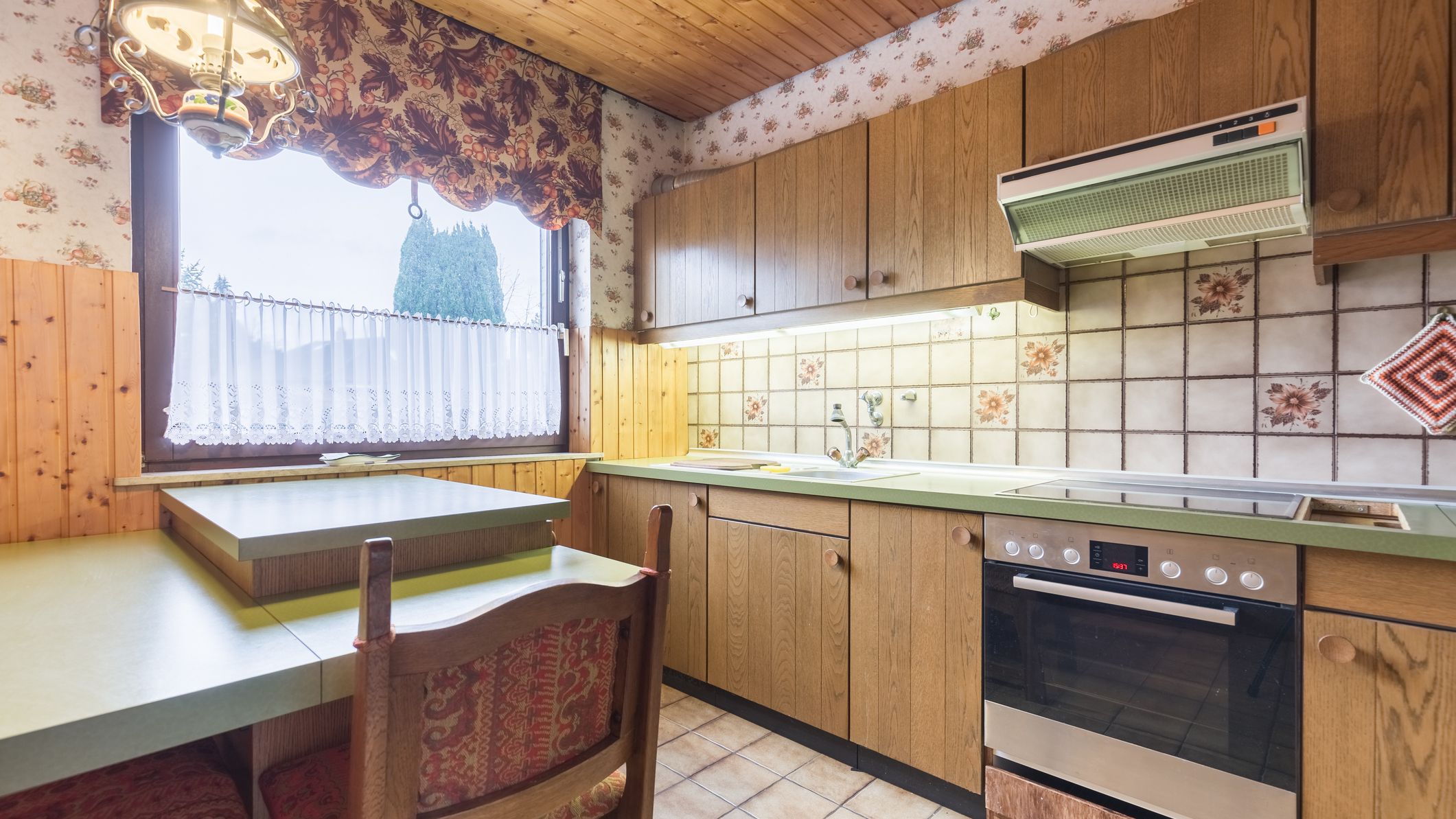 Old-school Kitchen HDR