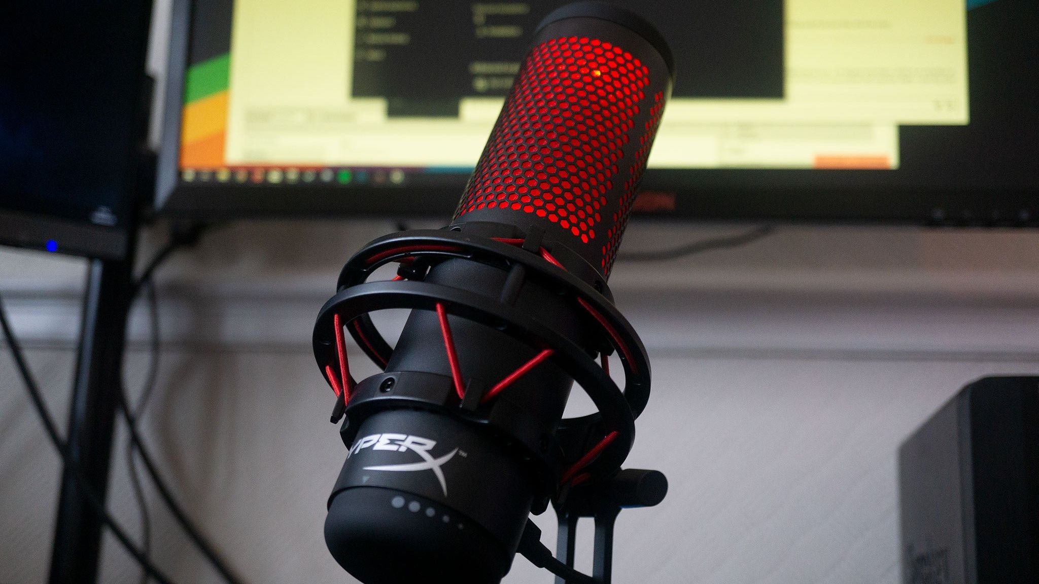 HYPERX Quadcast レッド HyperX QuadCast 2 - USB Microphone – HyperX US