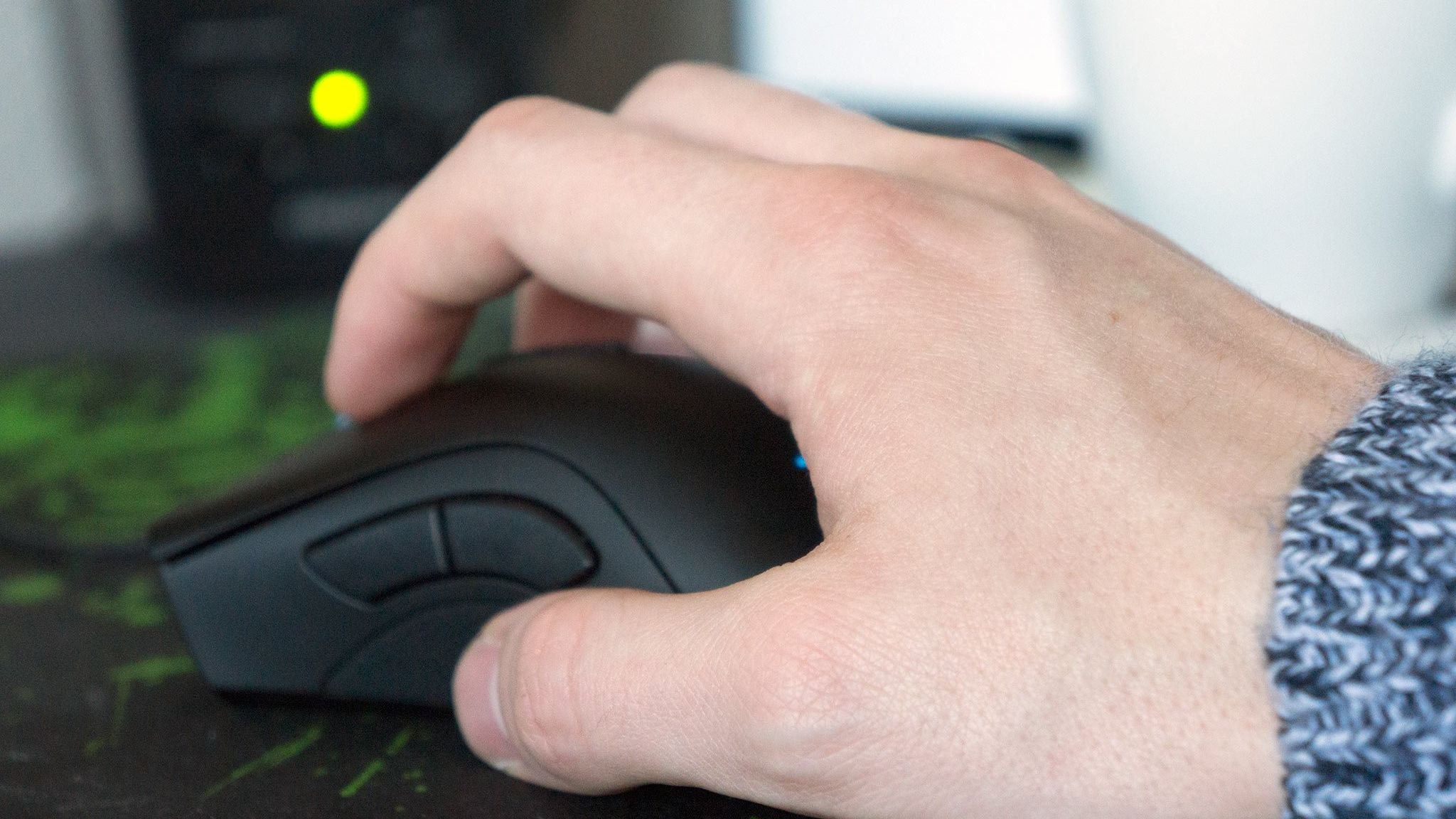 XIM4 デスアダー エリート Right Handed Gaming Mouse - Razer DeathAdder Essential