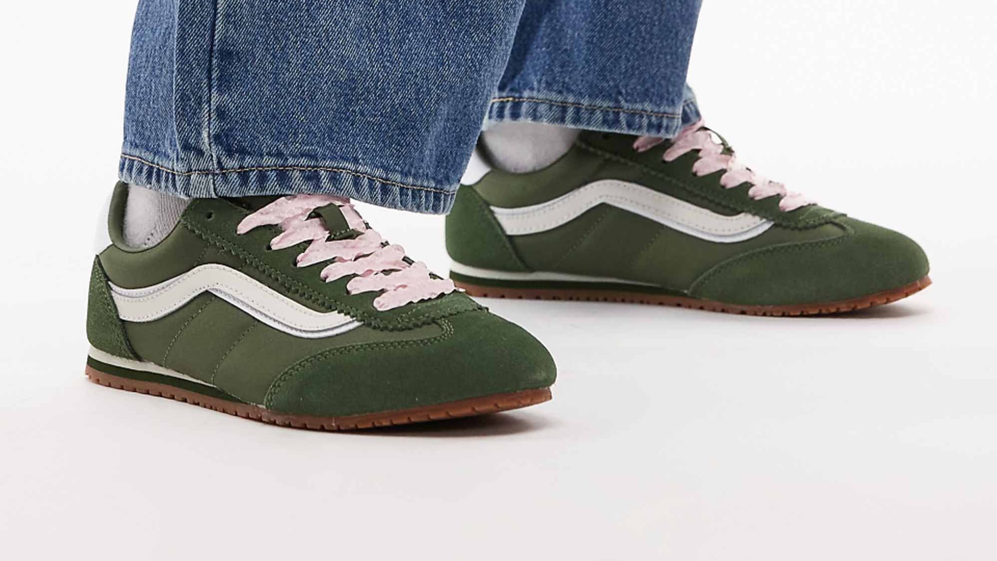 Vans Super Lowpro Sneakers in Dark Green With Pink Detailing
