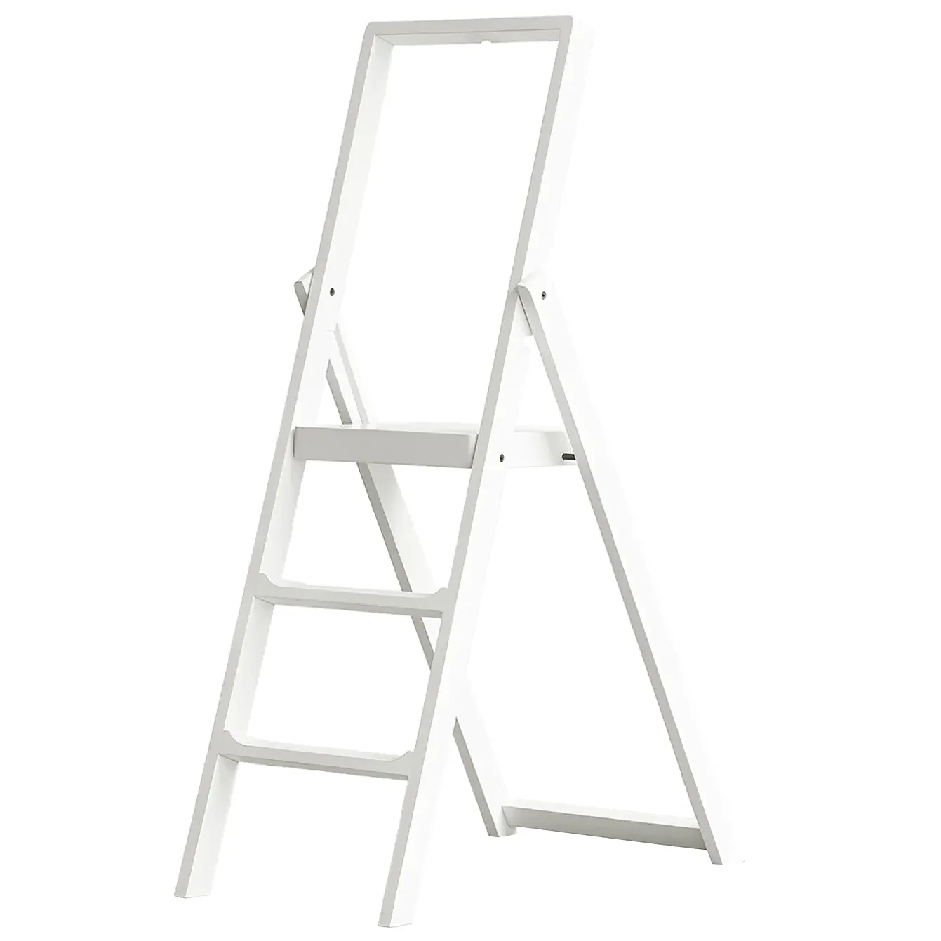 white foldable step ladder