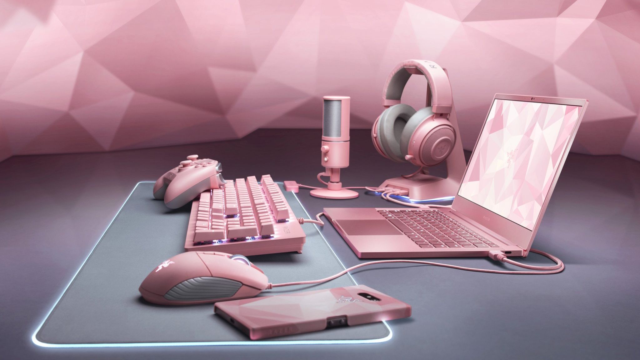 Razer Blade Stealth, peripherals get the 'Pretty in Pink