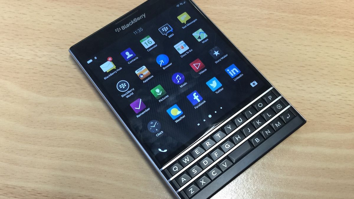 BlackBerry Passport review: 10 things to know before buying | IT Pro