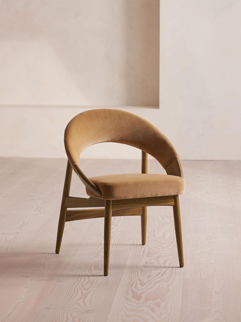 Lachlan Dining Chair, Velvet, Camel