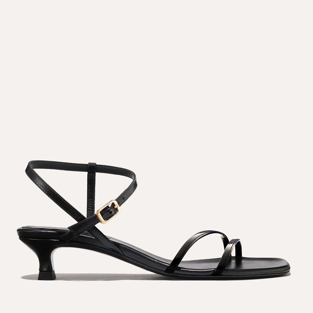 The Dylan Sandal - Black Crinkle Gloss Nappa