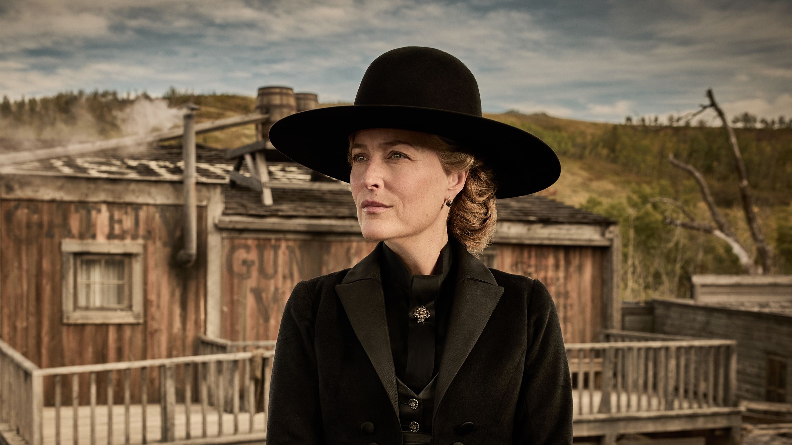 Gillian Anderson in The Abandons