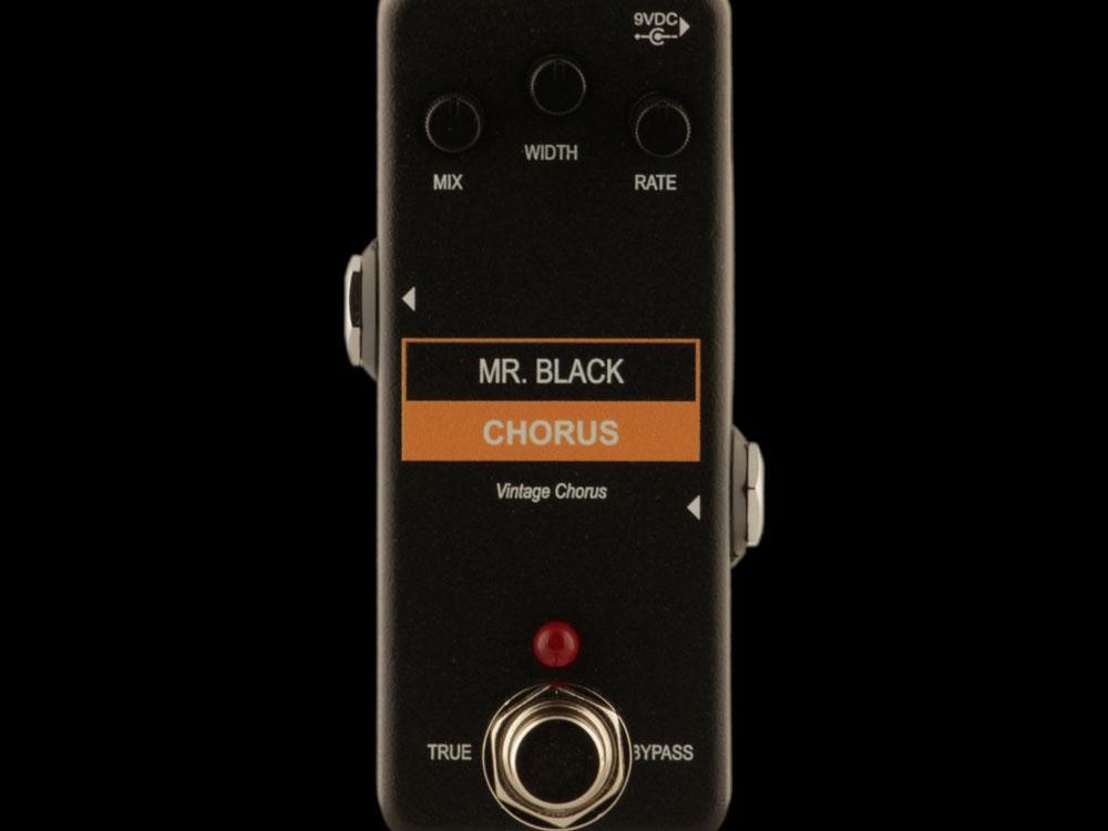ギター Mr.Black Mini Vintage Chorus Mr. Black Unveils New Mini Vintage Chorus Pedal | Guitar World