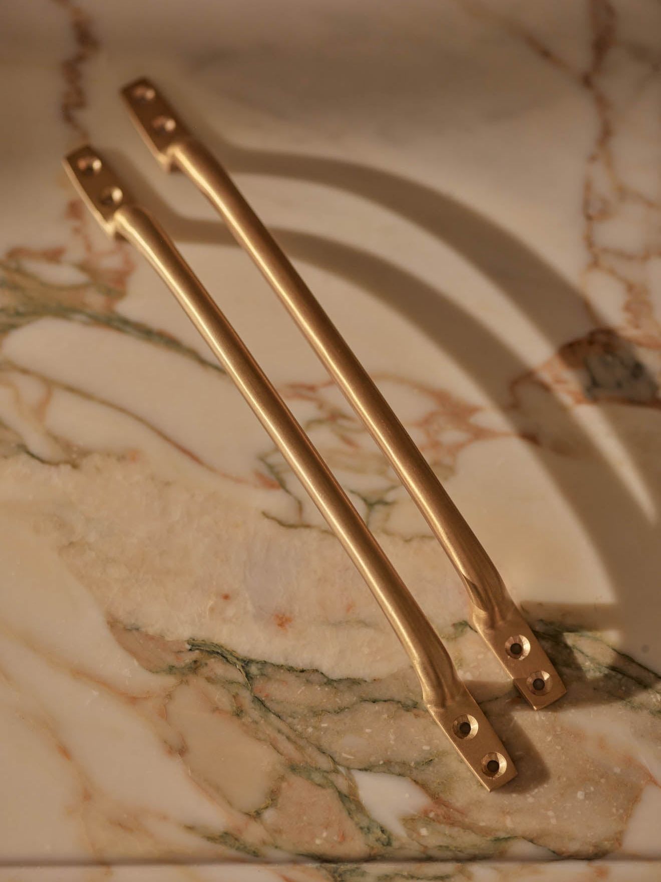 Grove Pull Handle, Long, Matt Brass