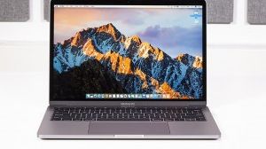 Apple - MacbookPro 13inch 2016　説明必読 Apple MacBook Pro 13-Inch (2016, Touch Bar) Review | PCMag