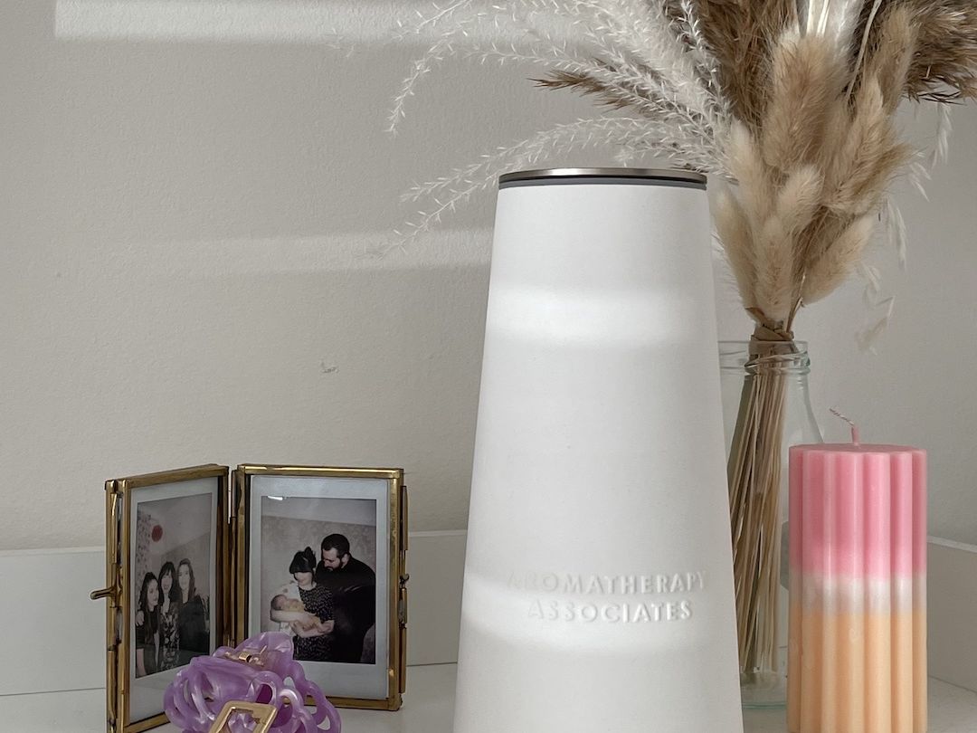 aromatherapy-associates-