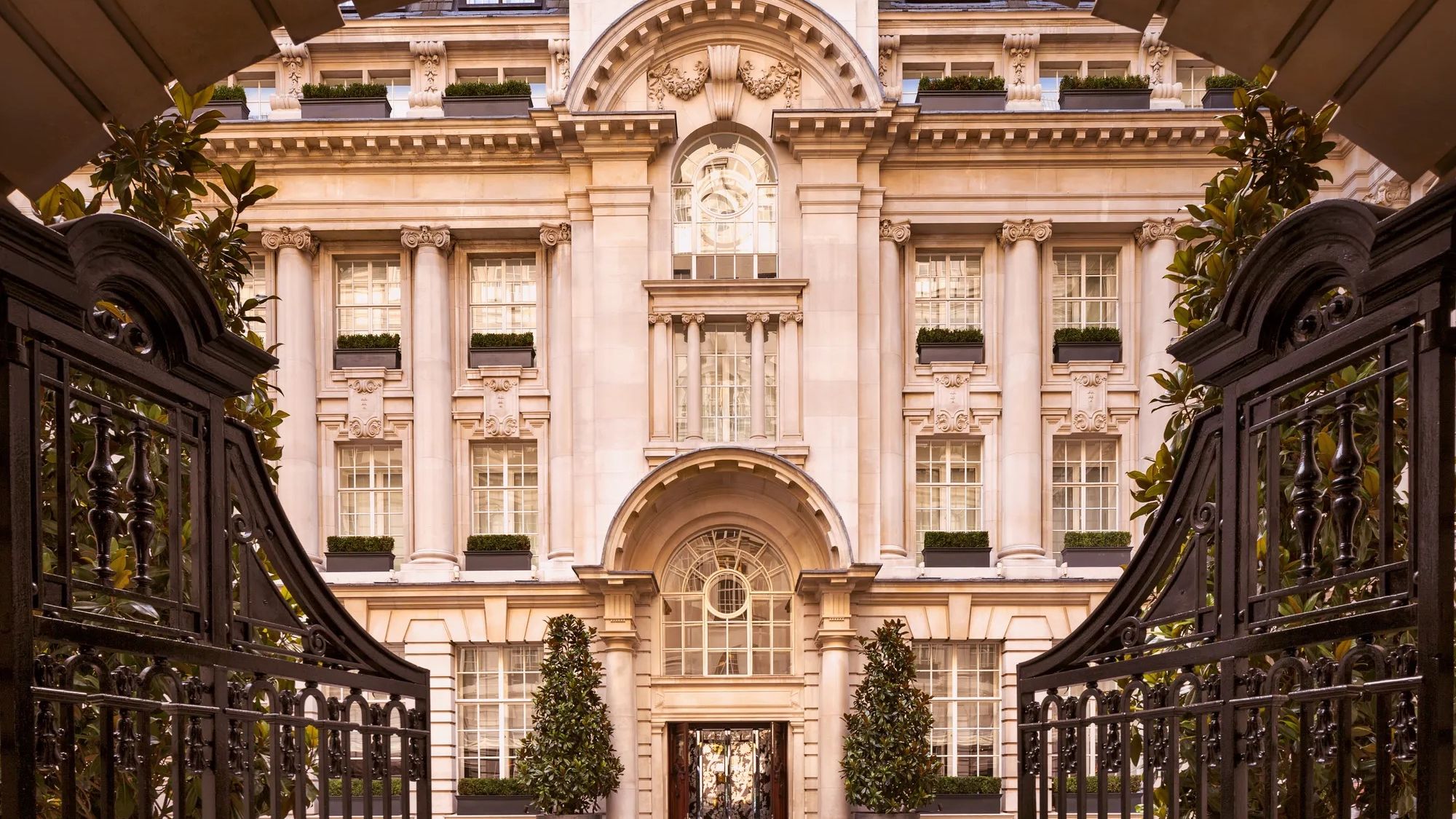 Luxury hotels in London
