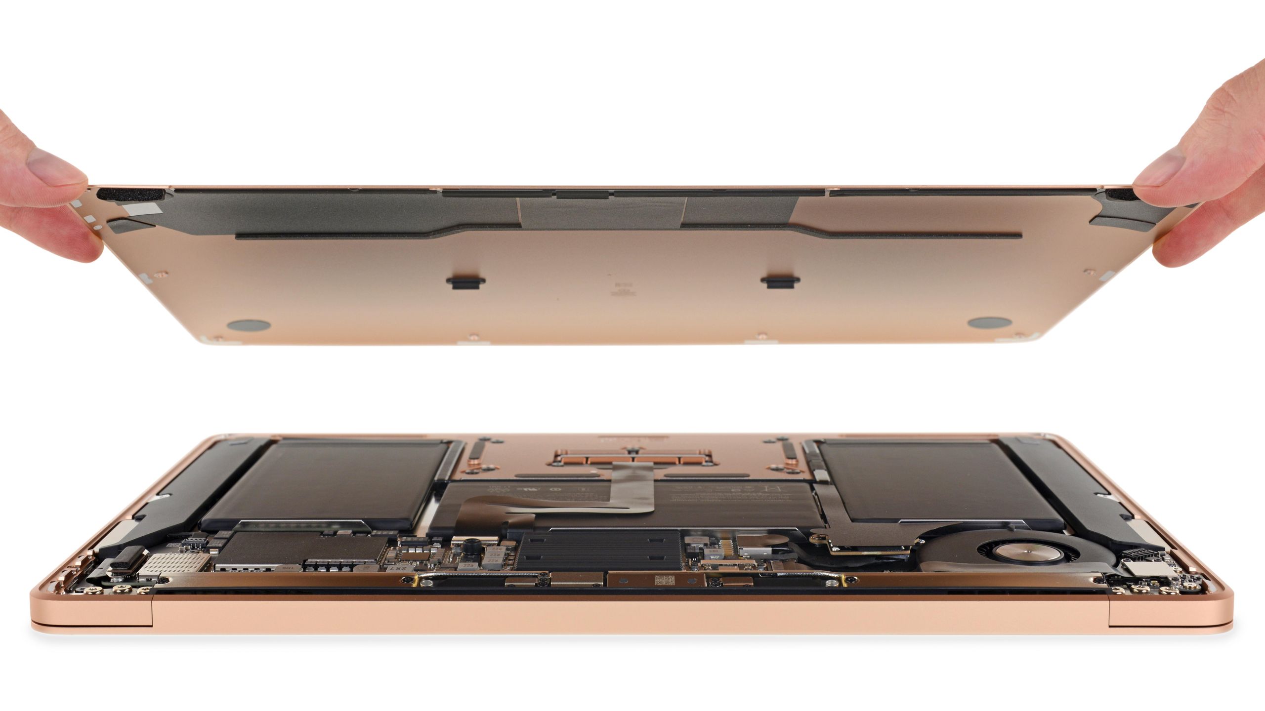 MacBook Air 2018 teardown shows it's easier to repair than