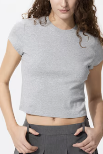 Uniqlo, Mini T-Shirt