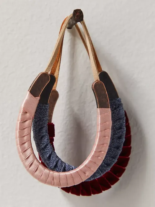 Mini Wrapped Horseshoe Ornament